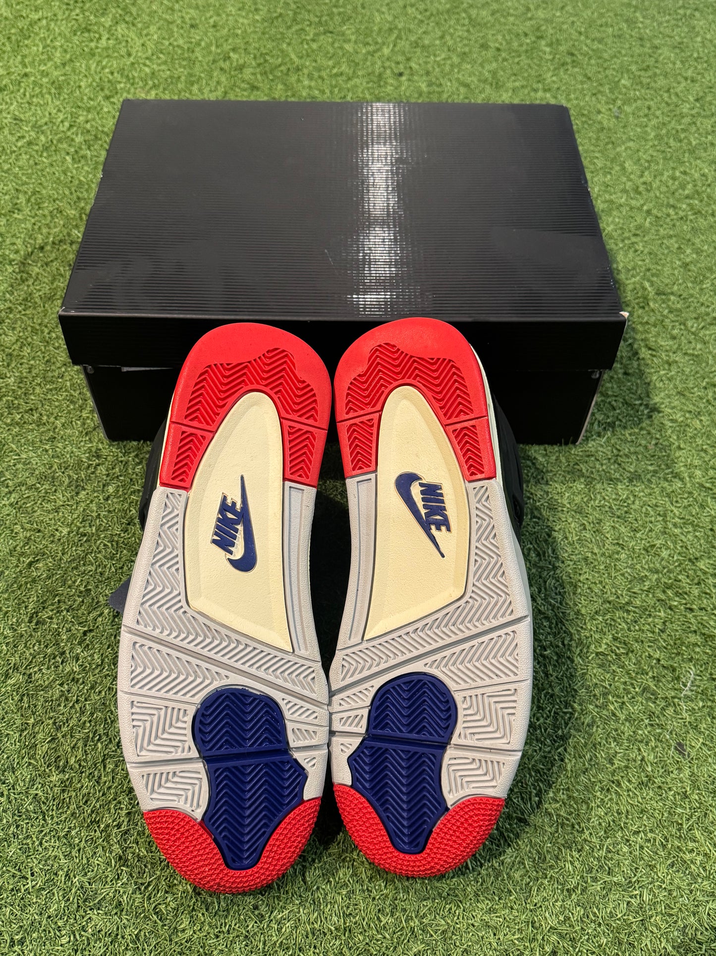 Jordan 4 Rare Air (10)