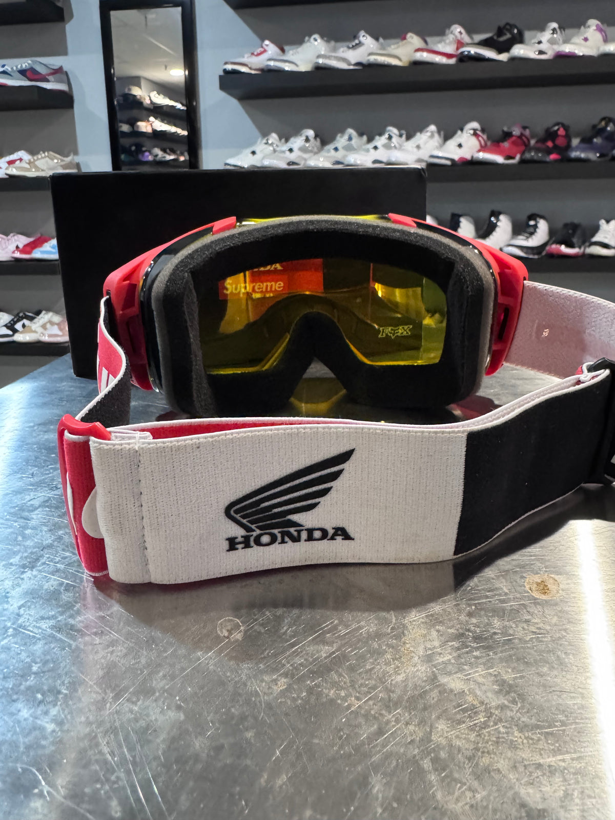 Supreme Fox Vue Goggles