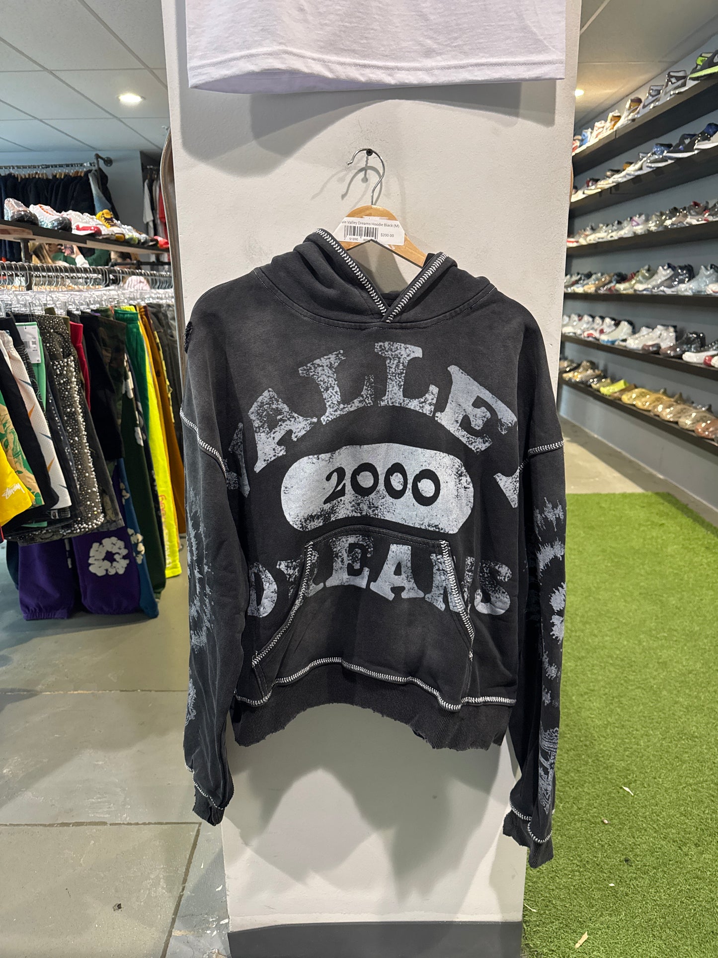Vale Valley Dreams Hoodie Black