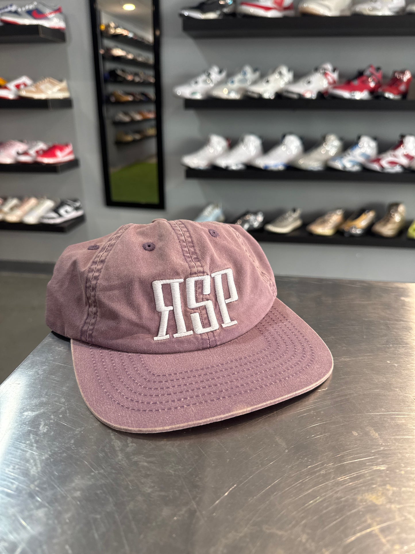 GV Gallery George Cap Purple