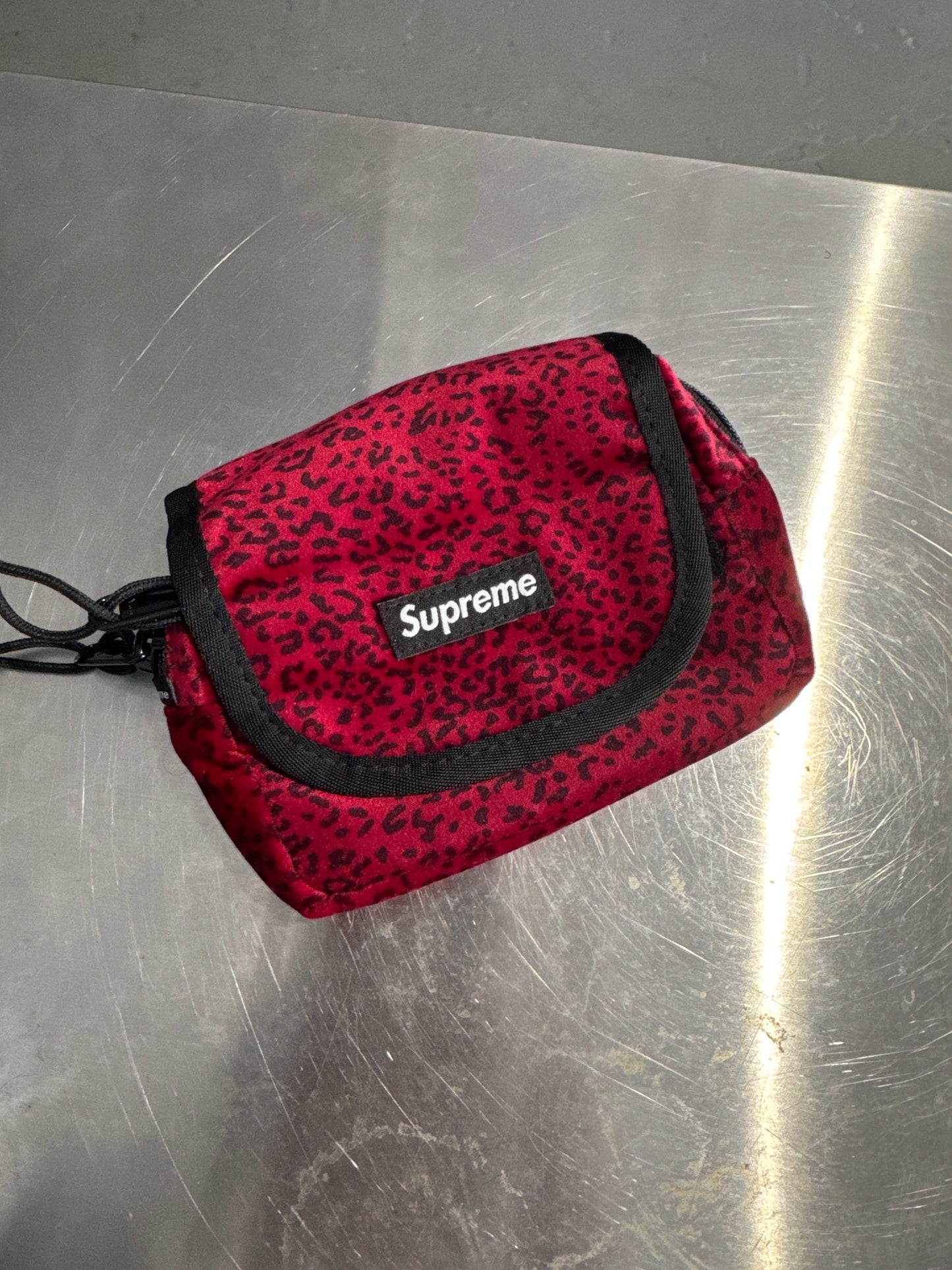 Supreme Mini Velvet Pouch Red Leopard