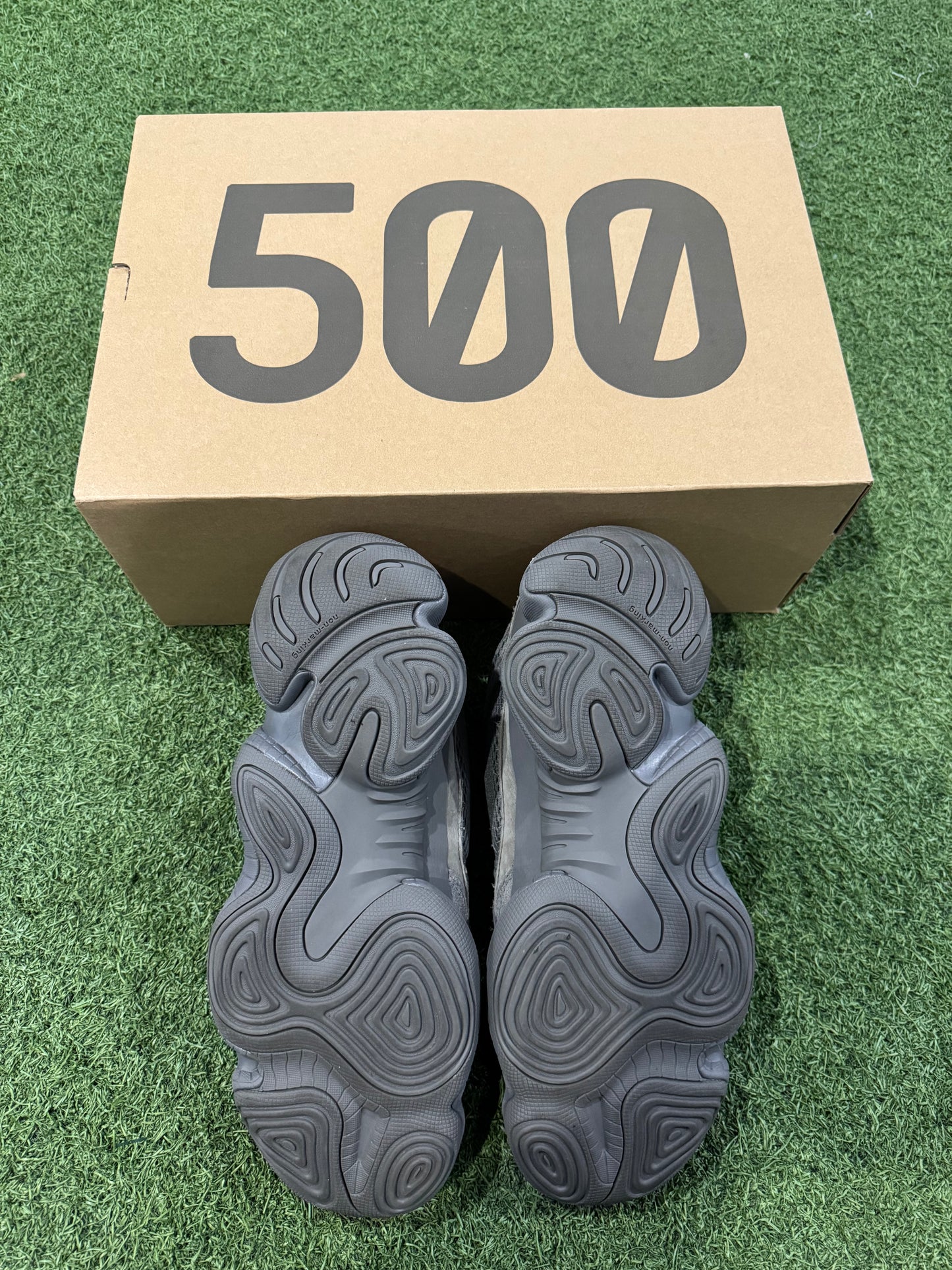 Yeezy 500 Granite (12.5)