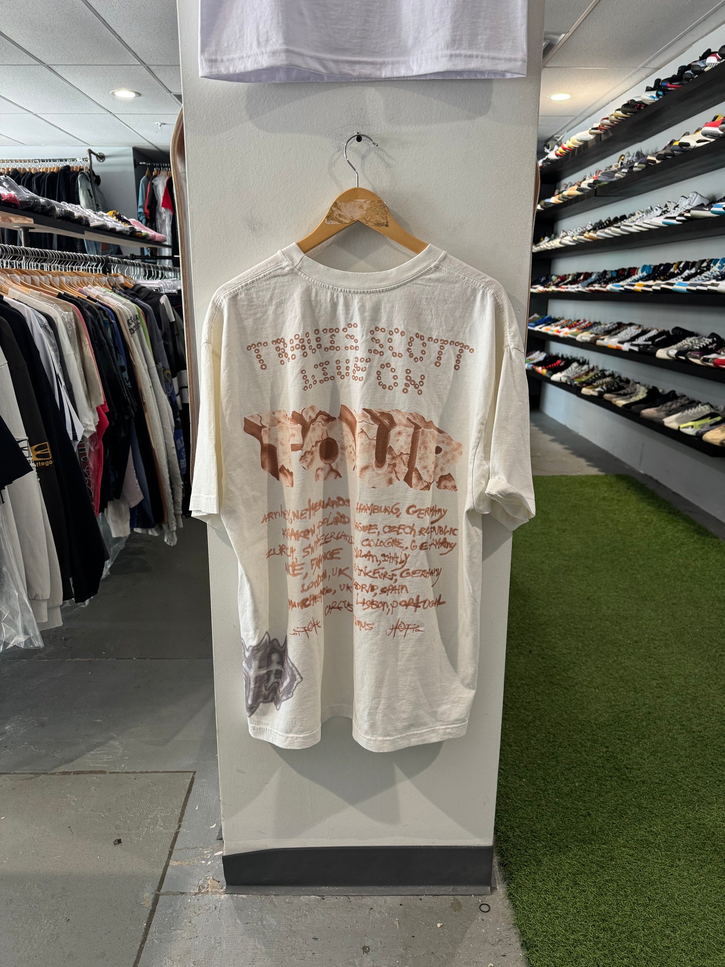 Travis Scott Utopia Euro Tour Skitzo Tee (XL)