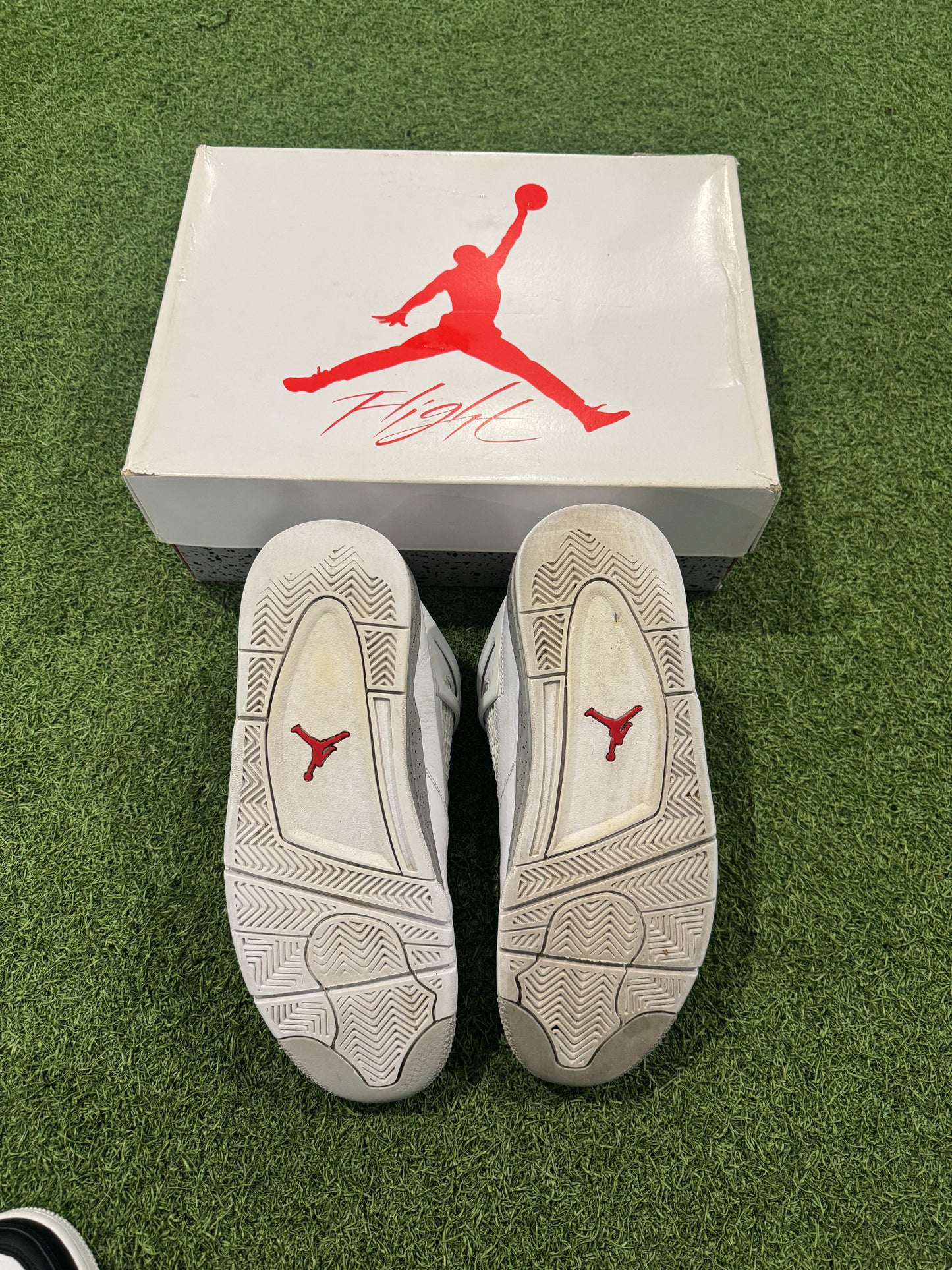 Jordan 4 Oreo (10)