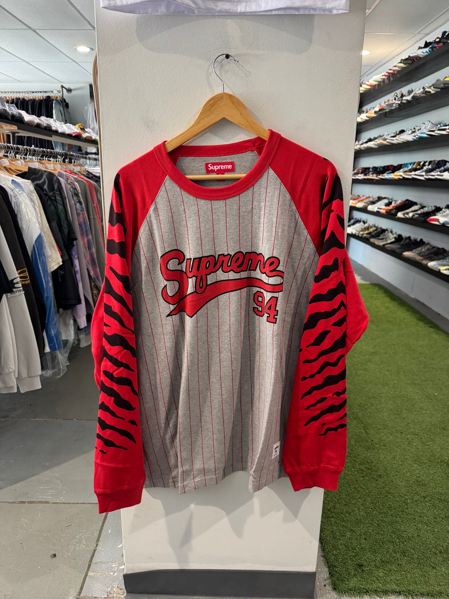 Supreme Tiger Raglan L/S Top Red