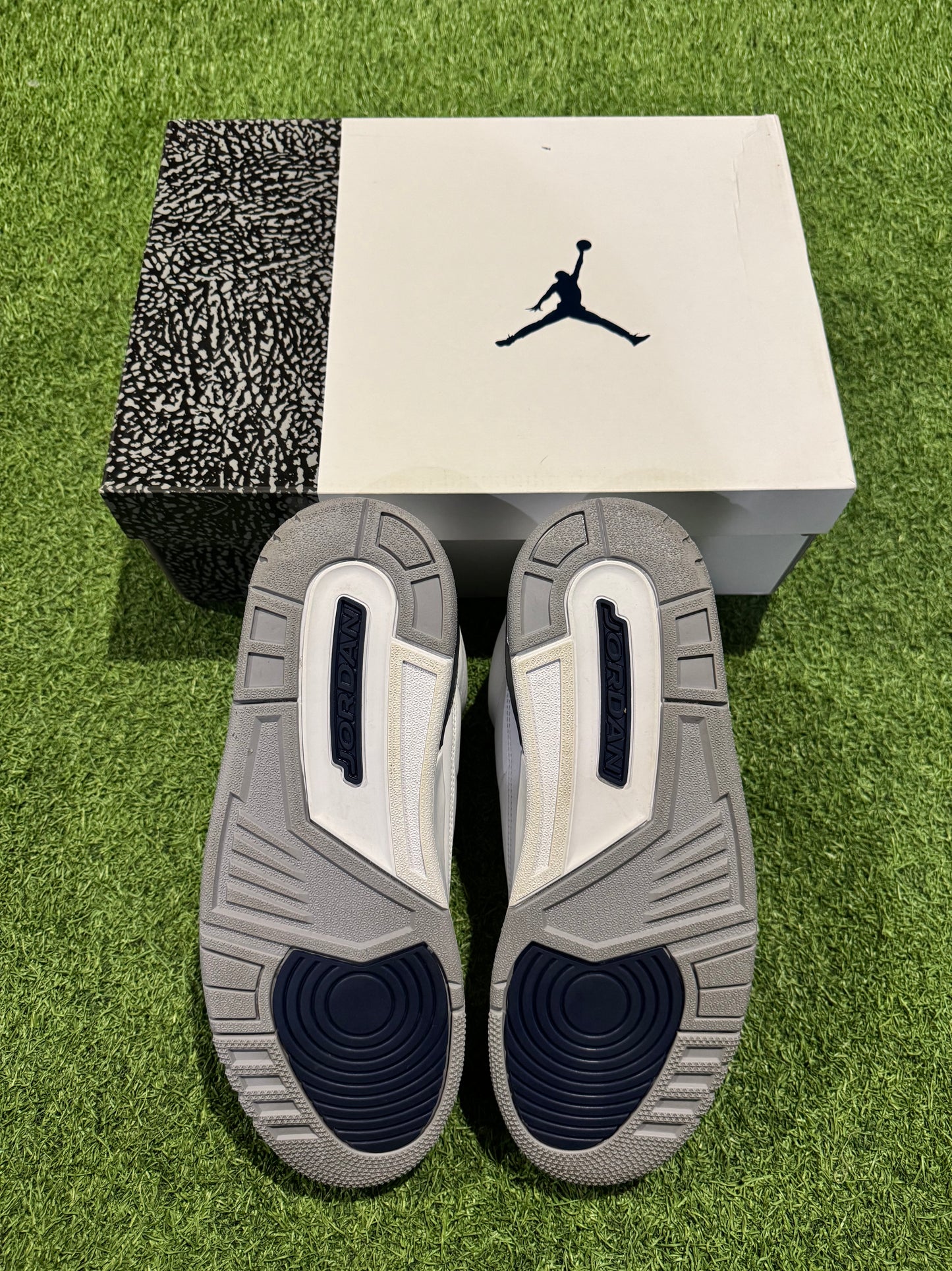 Jordan 3 Midnight Navy (10.5)