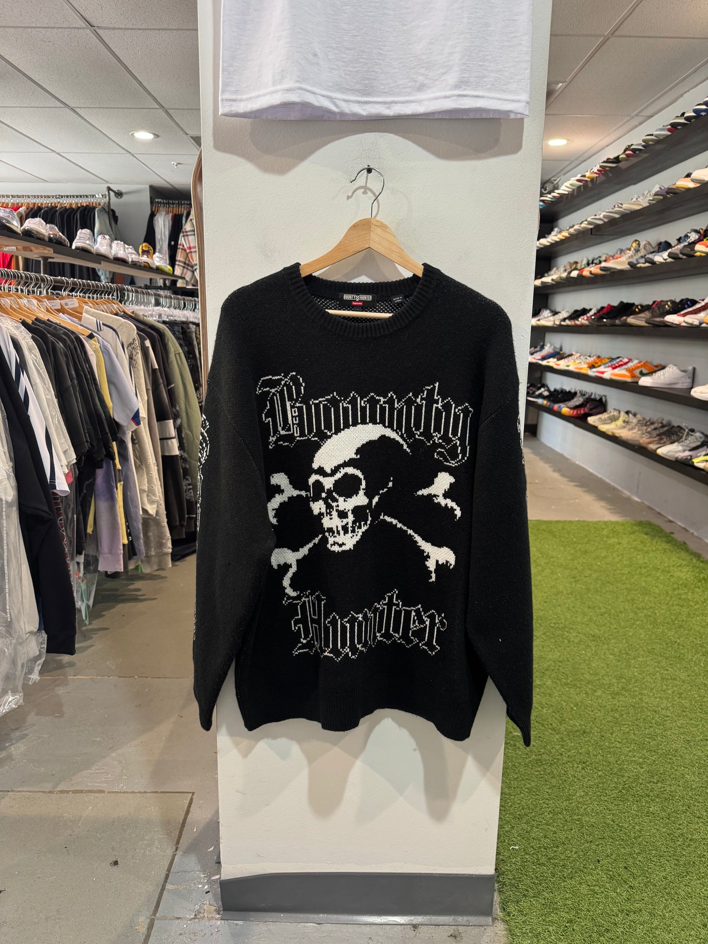 Supreme Bounty Hunter Knit Sweater (L)