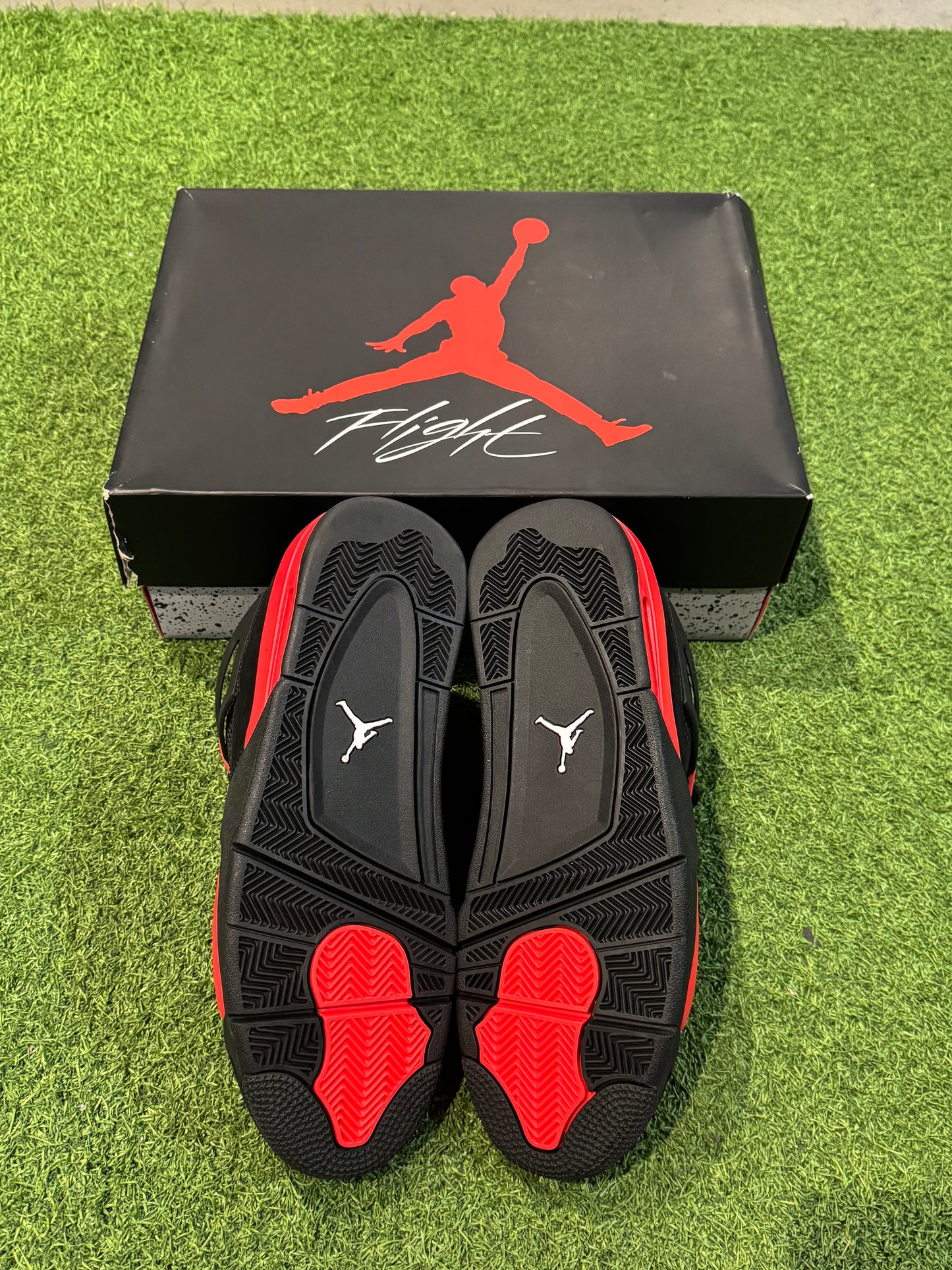 Jordan 4 Red Thunder (12)