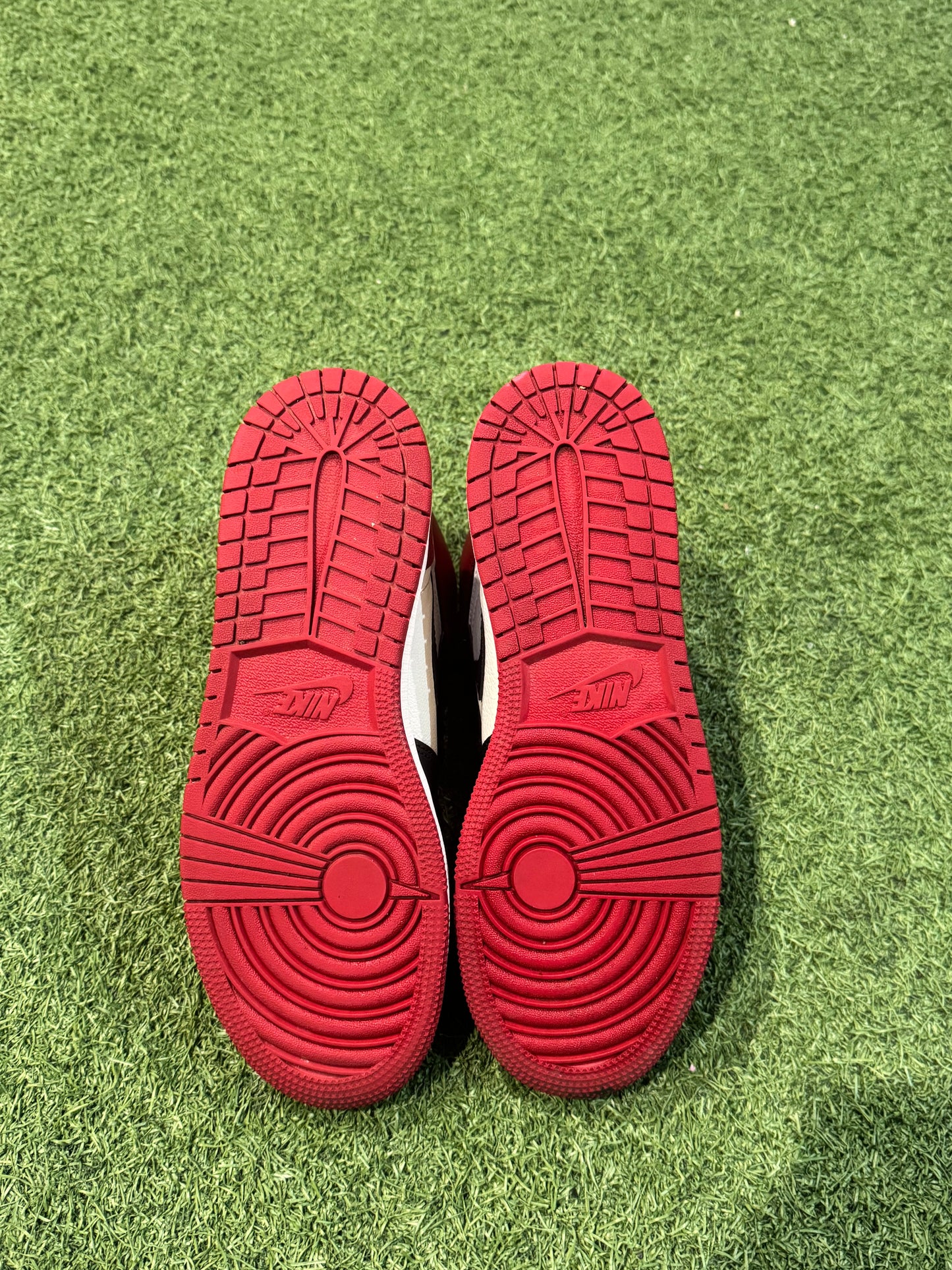Jordan 1 Bred Toe (7Y)