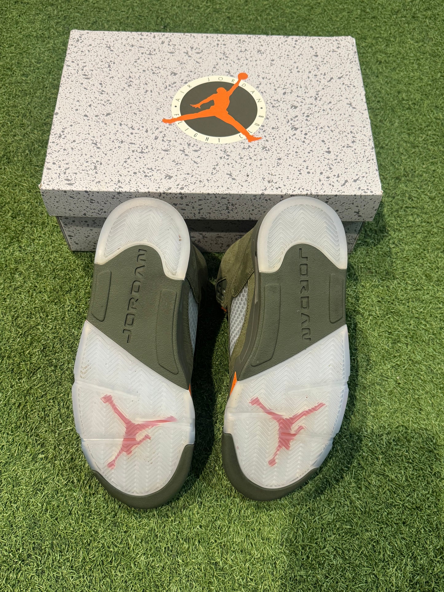 Jordan 5 Olive (8)