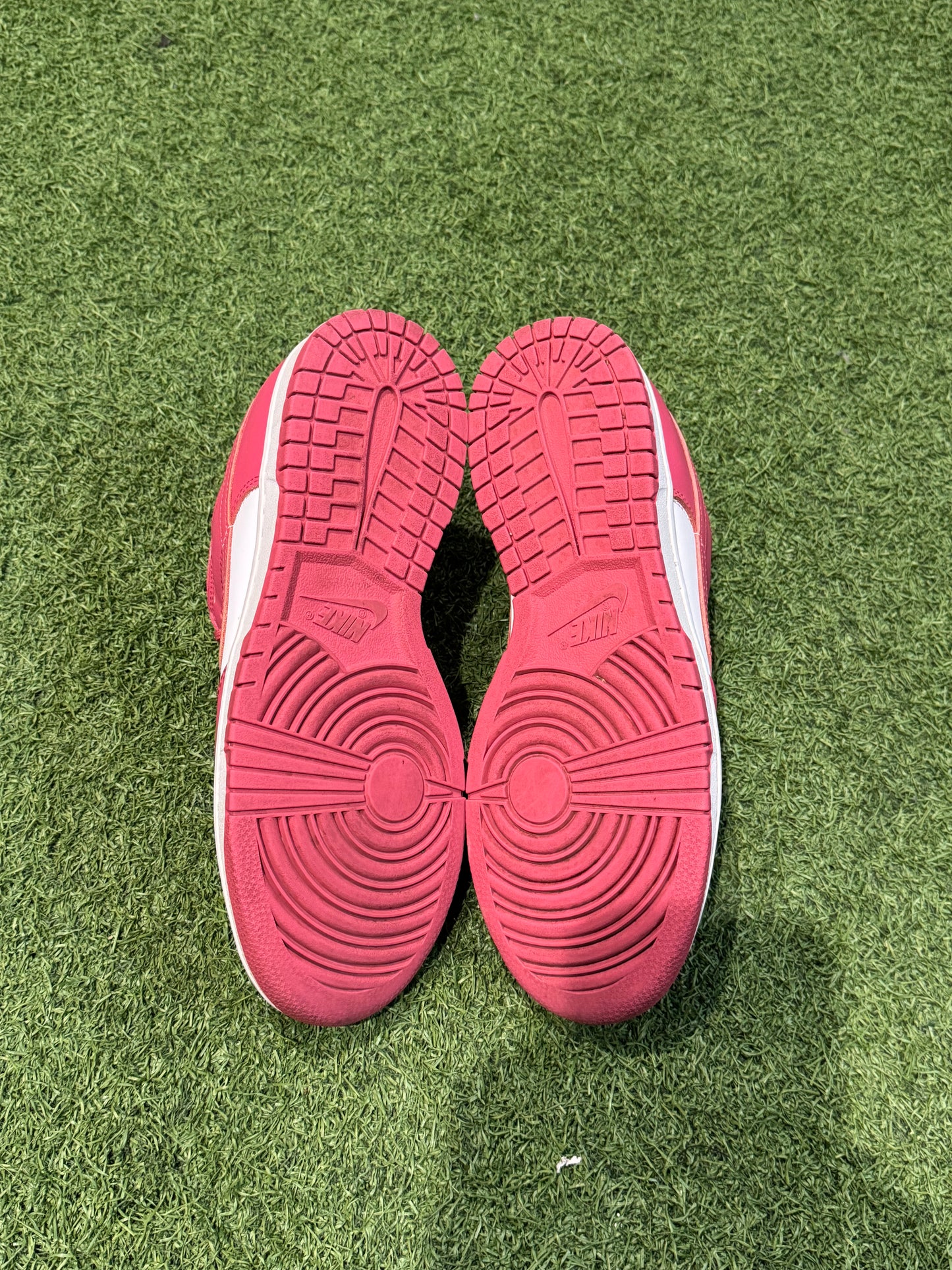 Dunk Low Archeo Pink (9W)