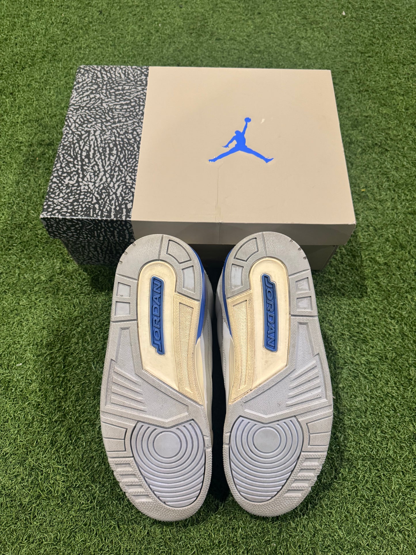 Jordan 3 Lucky Shorts (10.5)