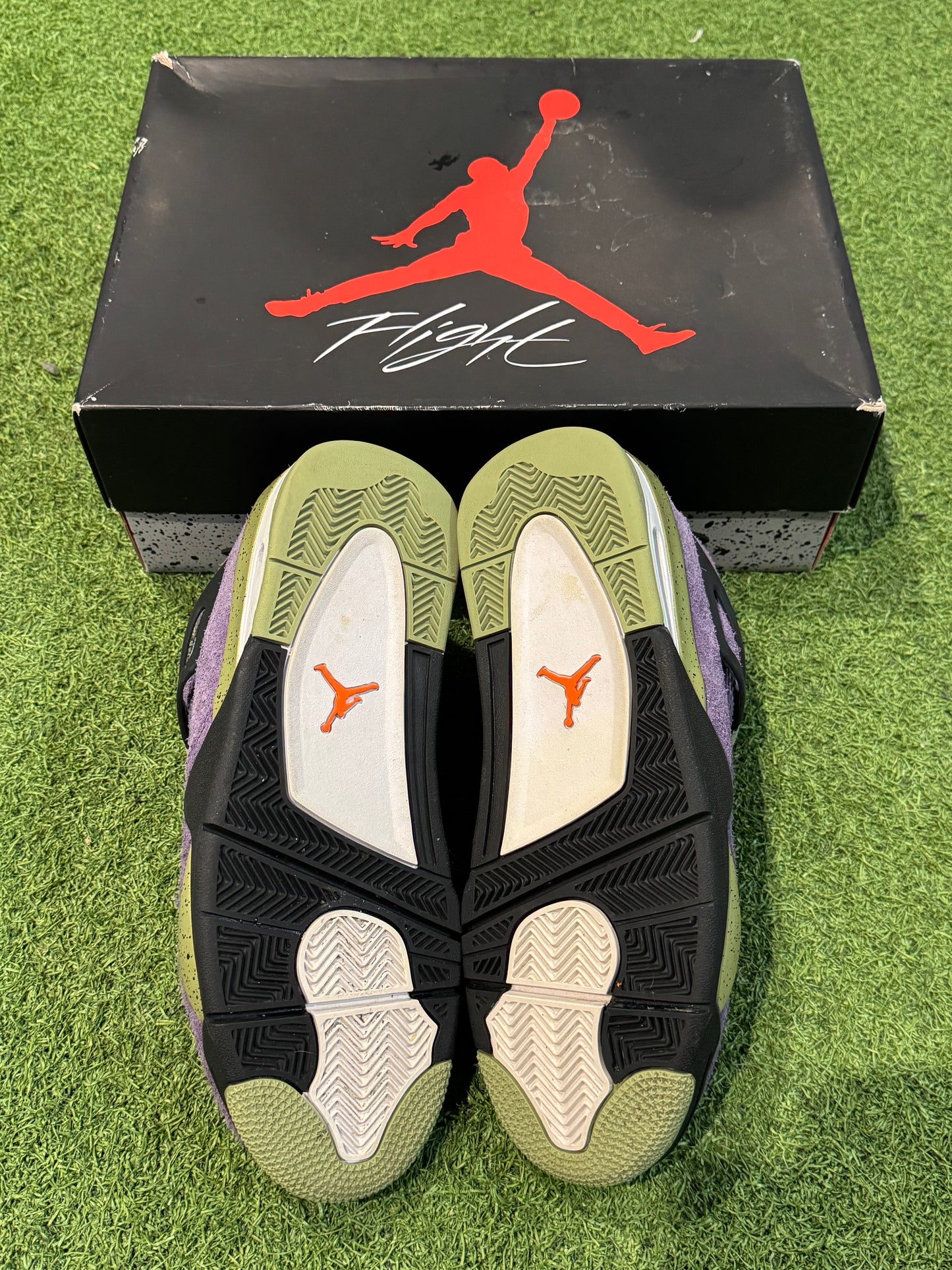 Jordan 4 Canyon Purple (11.5W)