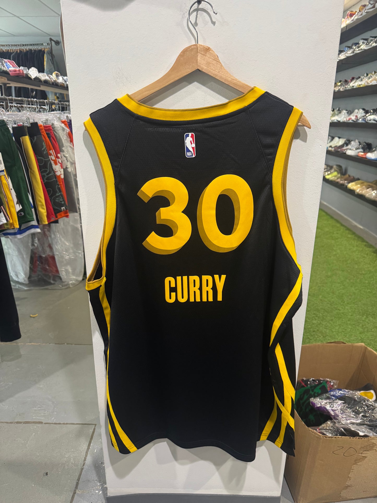 Golden State Warriors Curry Nike City Edition Jersey (XXL)