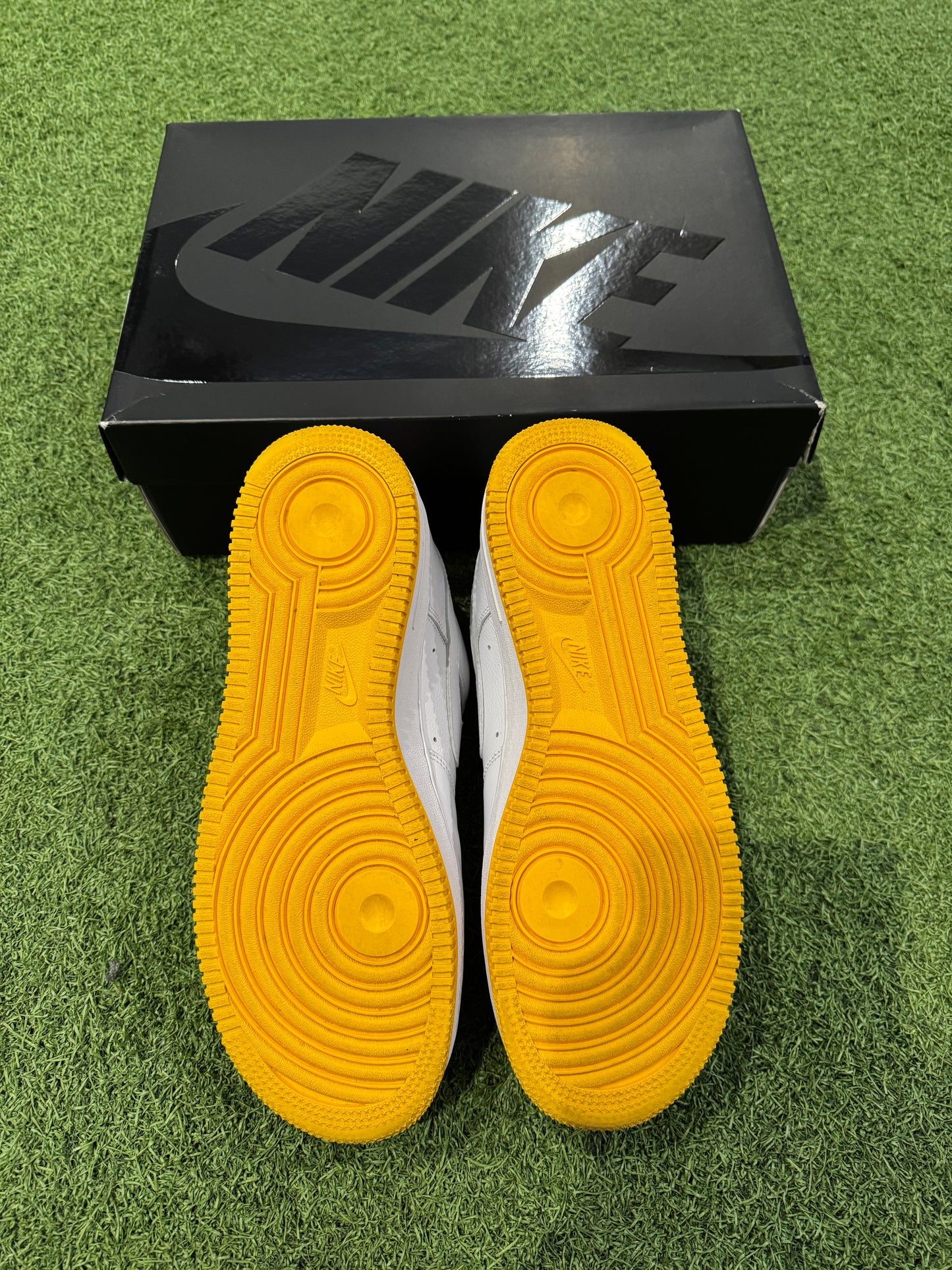Air Force 1 West Indies (9.5)