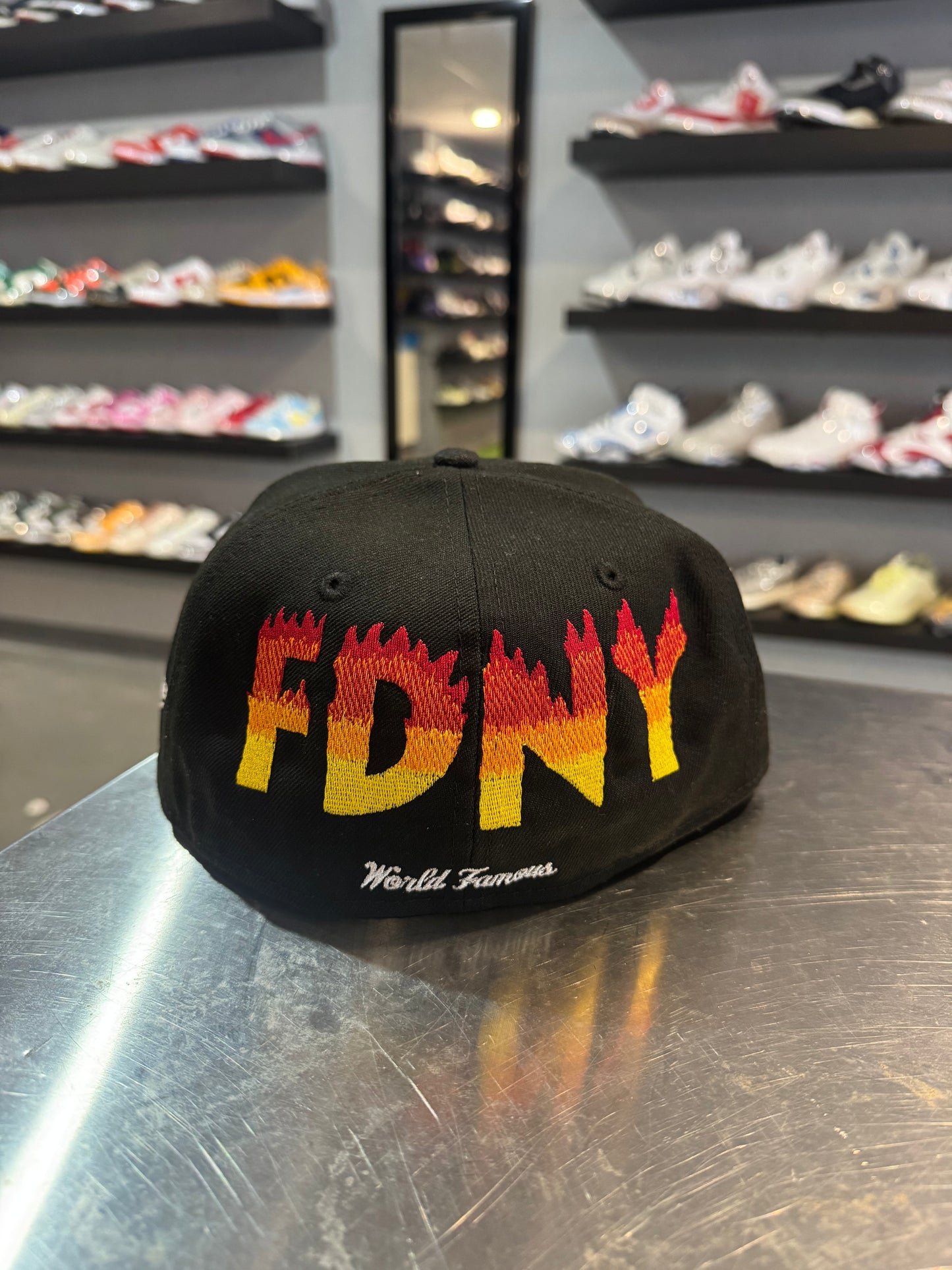 Supreme FDNY Box Logo Fitted Black ( 7 1/4)