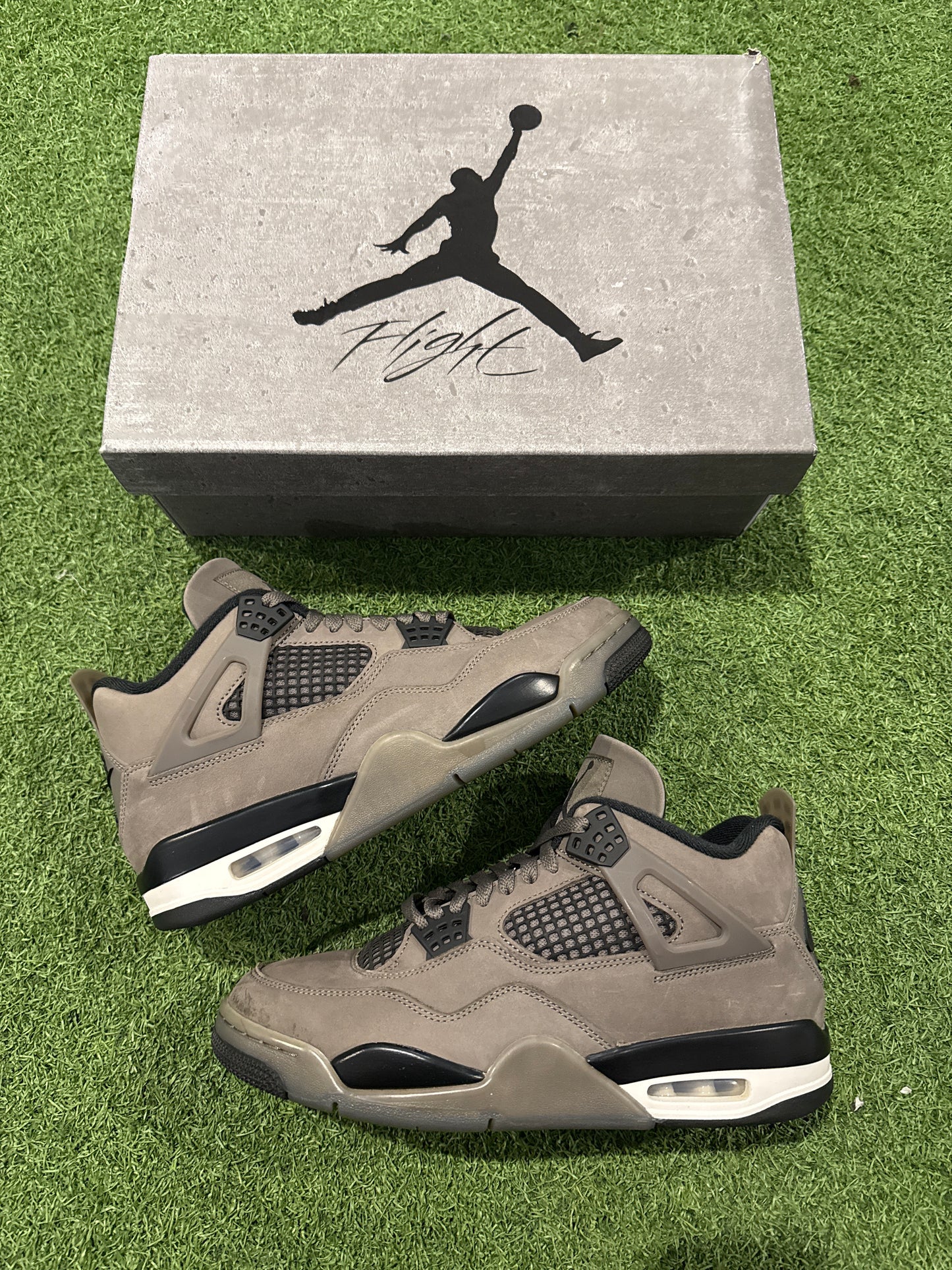 Jordan 4 Cave Stone (9)