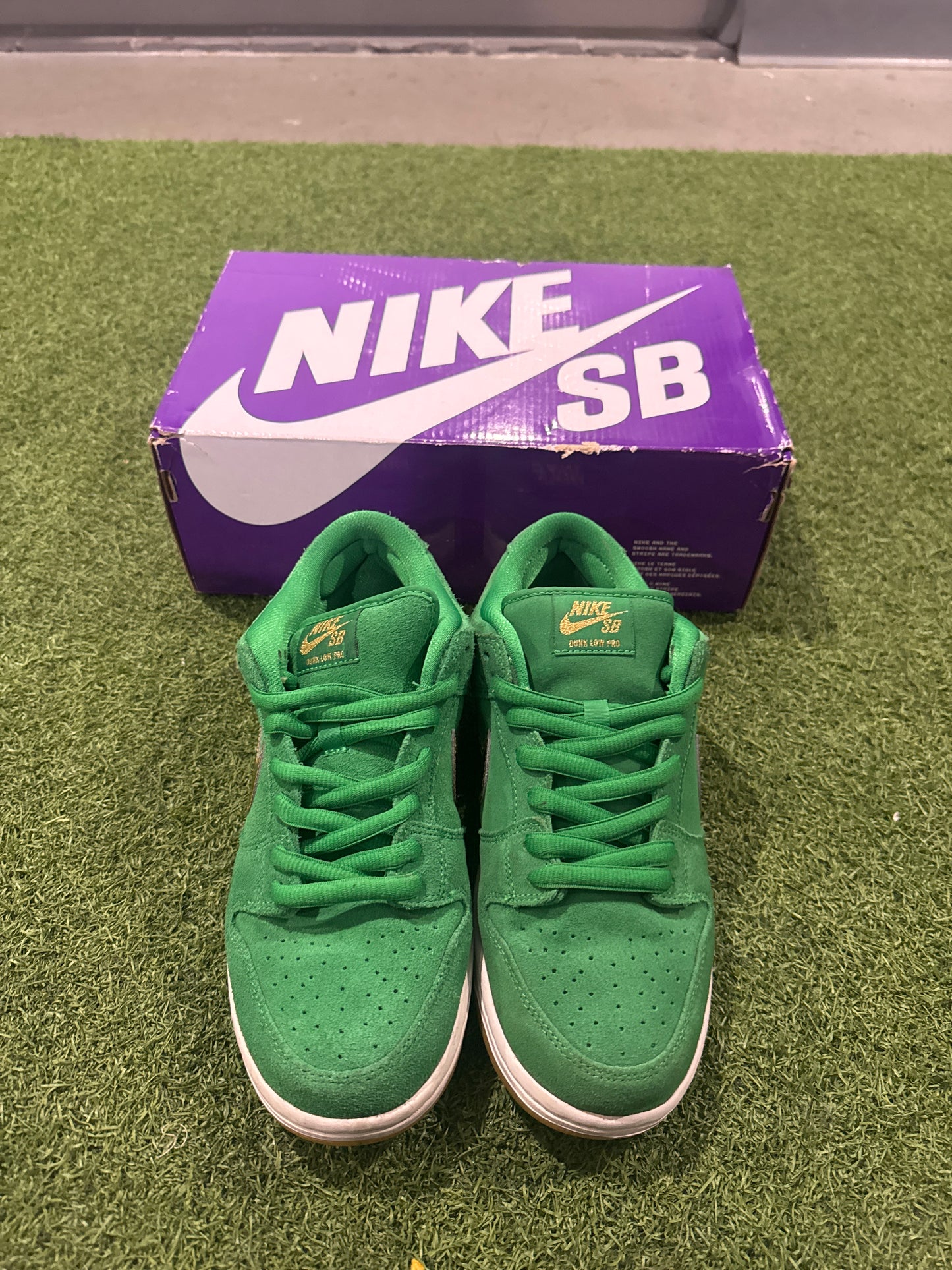 Dunk Low SB St. Patrick’s Day (8)