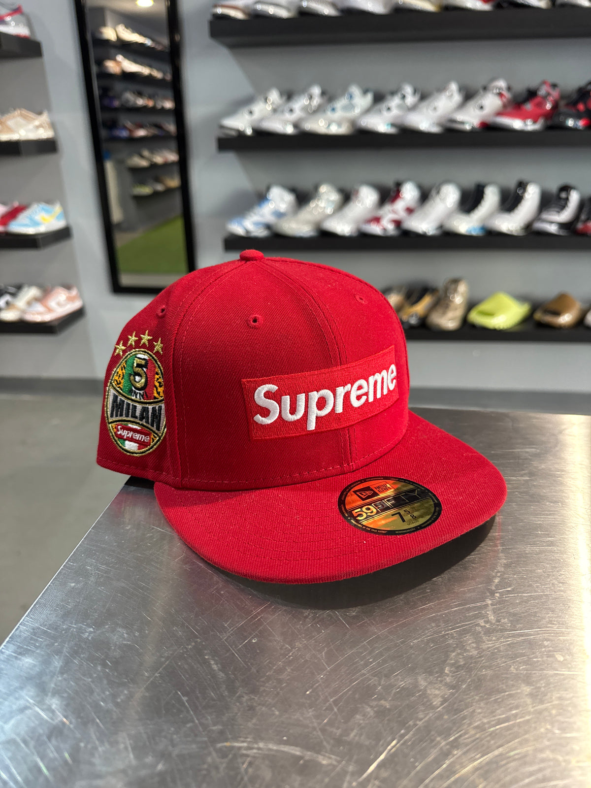 Supreme Shop Box Logo Fitted (7 5/8)