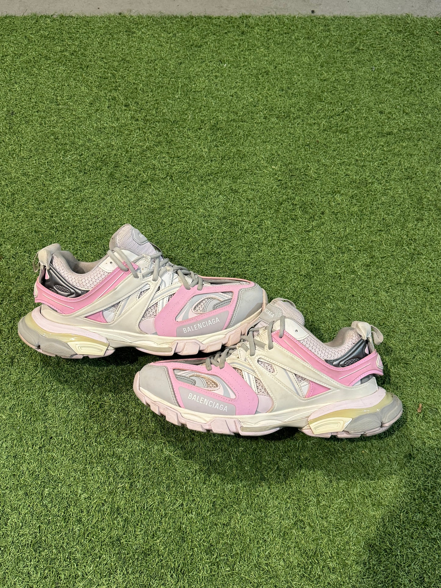 Balenciaga LED Track Runner Pink (9)