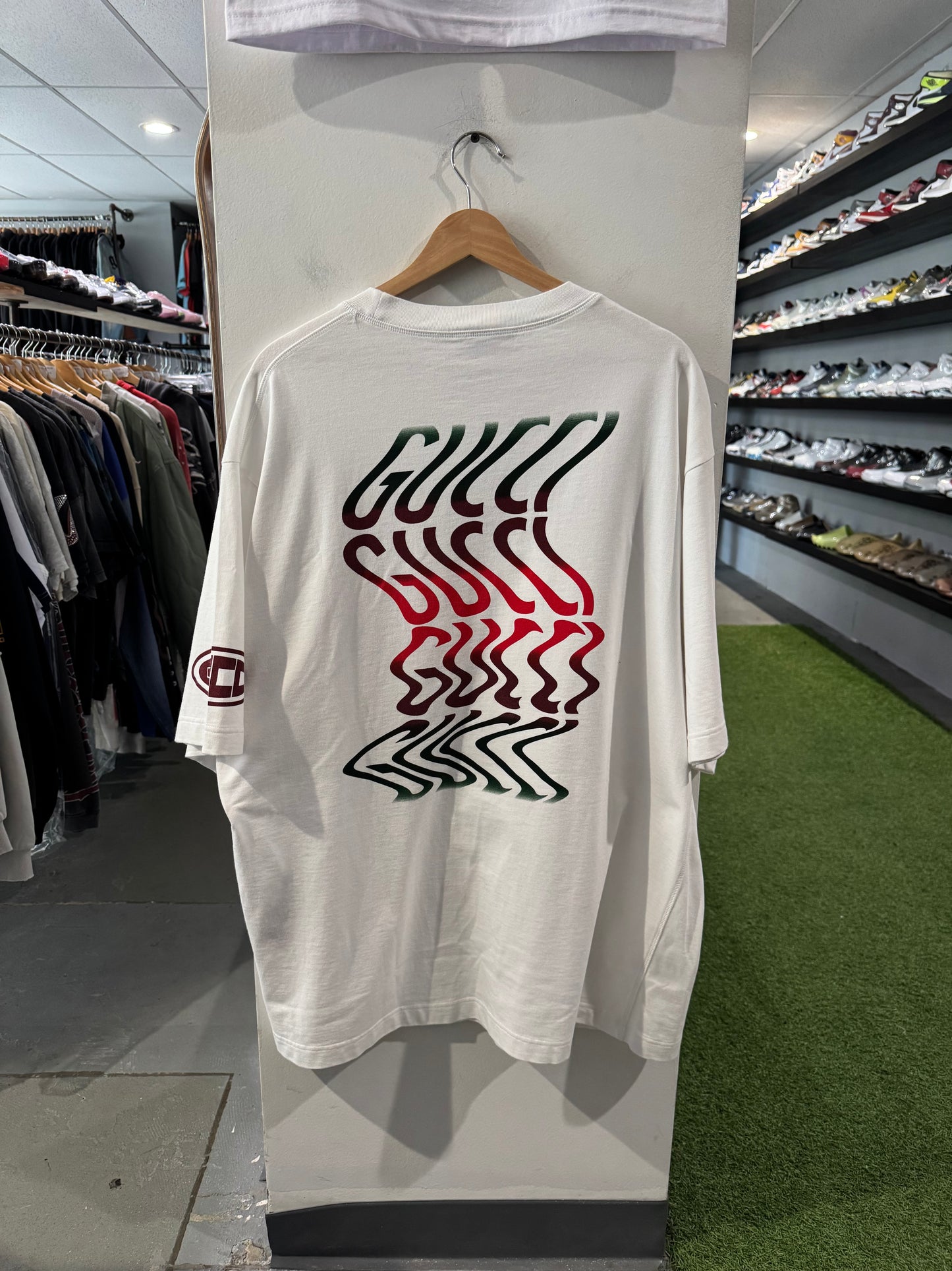 Gucci Multi Logo Tee (XXL)