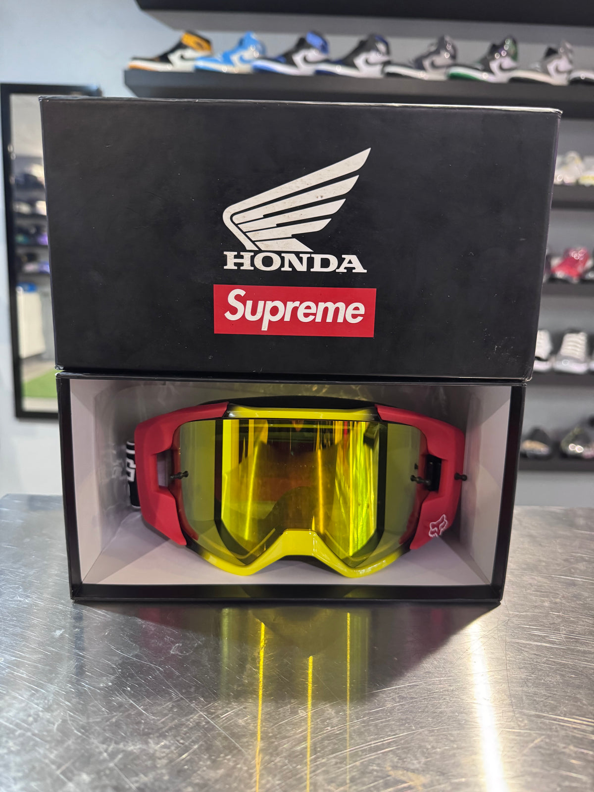 Supreme Fox Vue Goggles