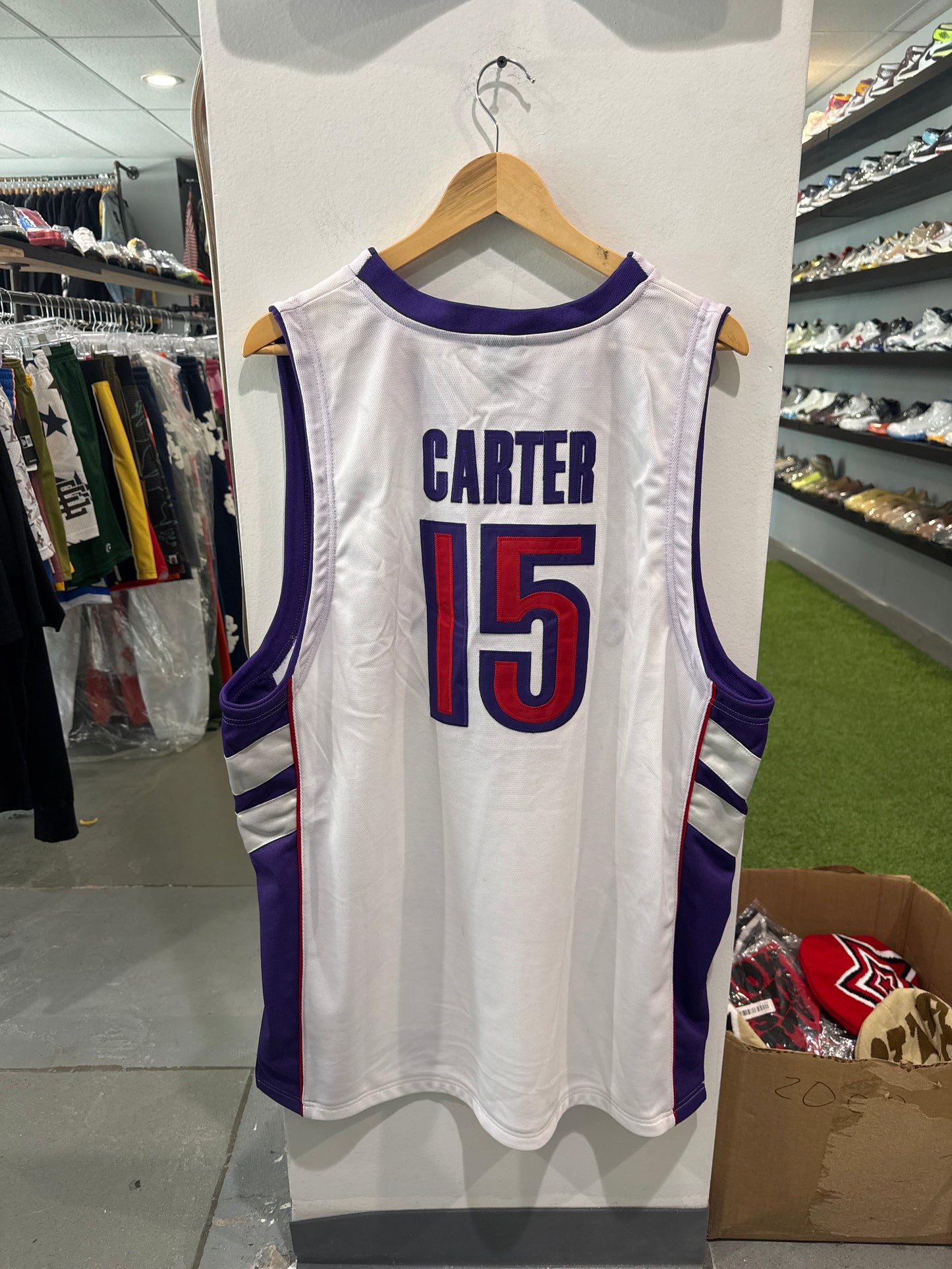 Toronto Raptors Vince Carter Reebok Jersey (L)
