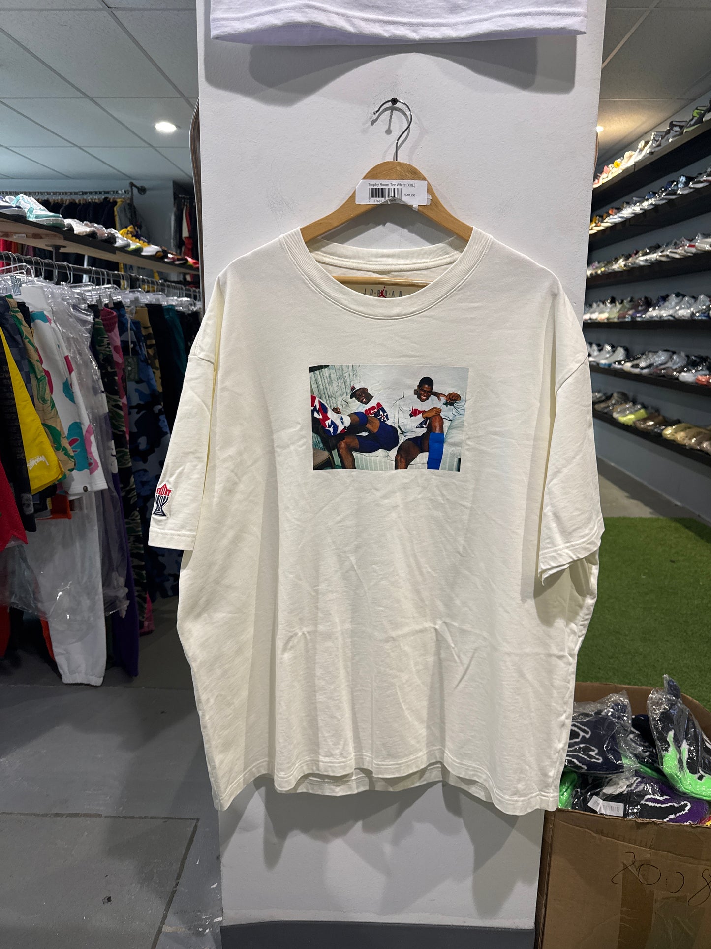 Trophy Room Jordan Tee White (XXL)