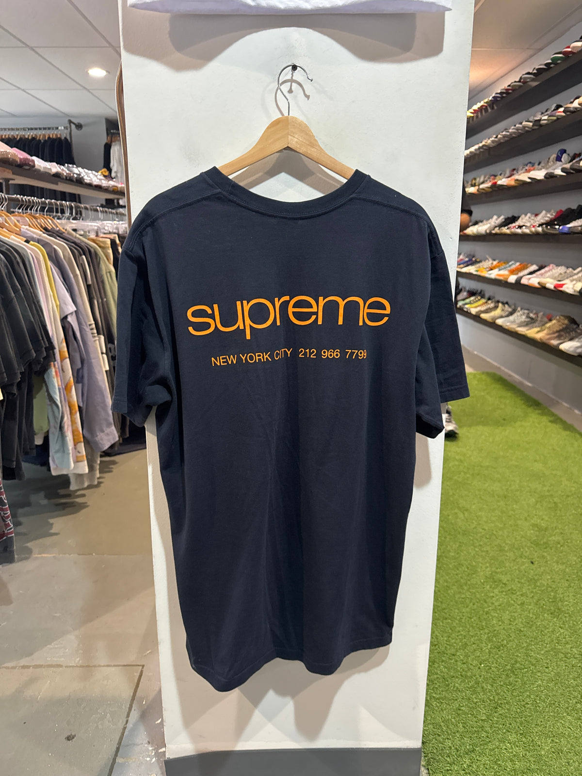 Supreme NYC Tee Navy (L)
