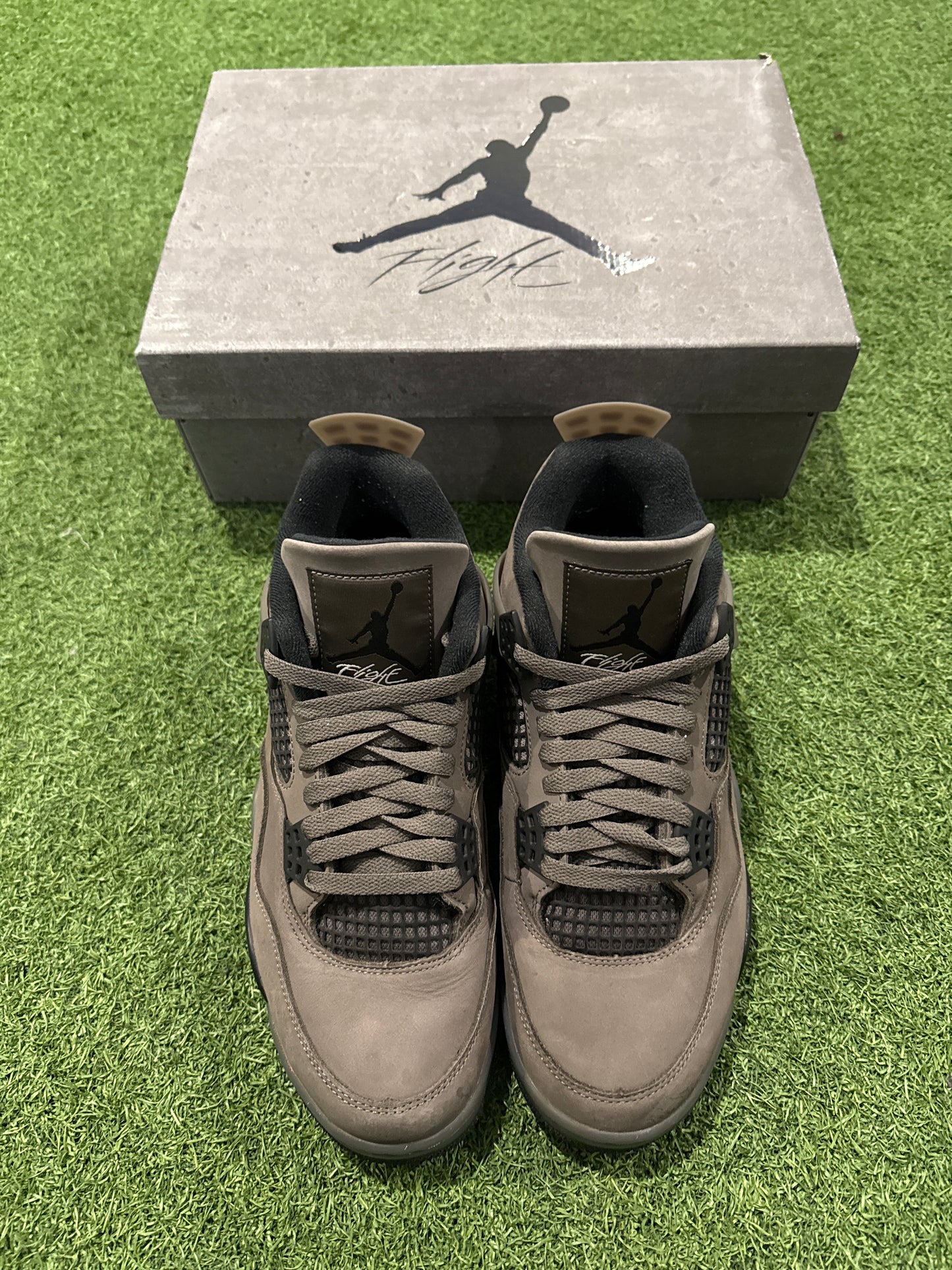 Jordan 4 Cave Stone (9)