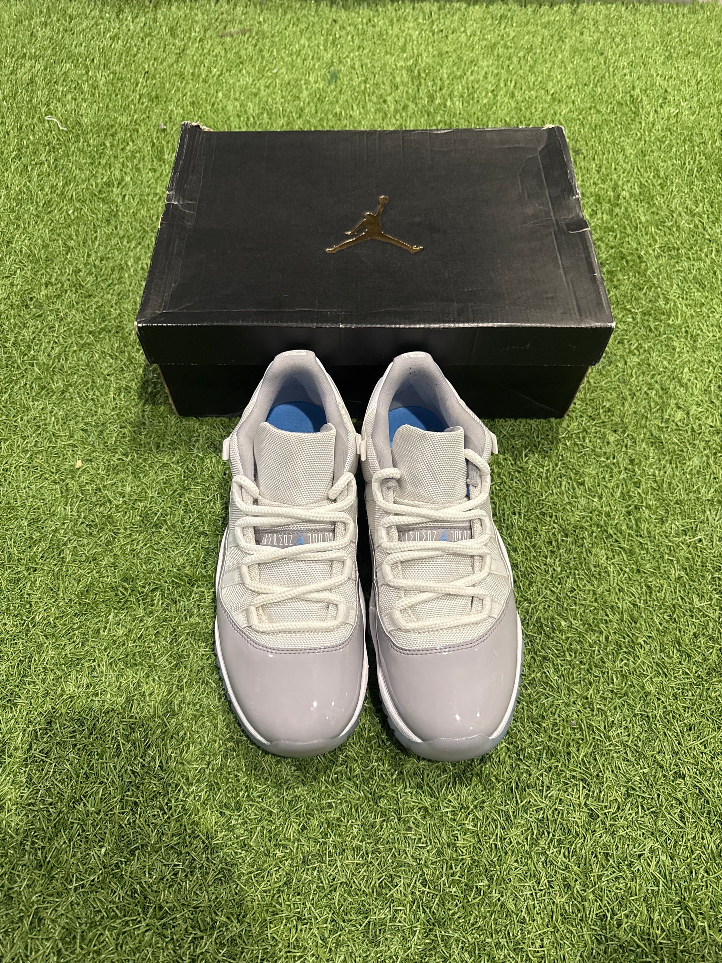 Jordan 11 Low Cement Grey (8)