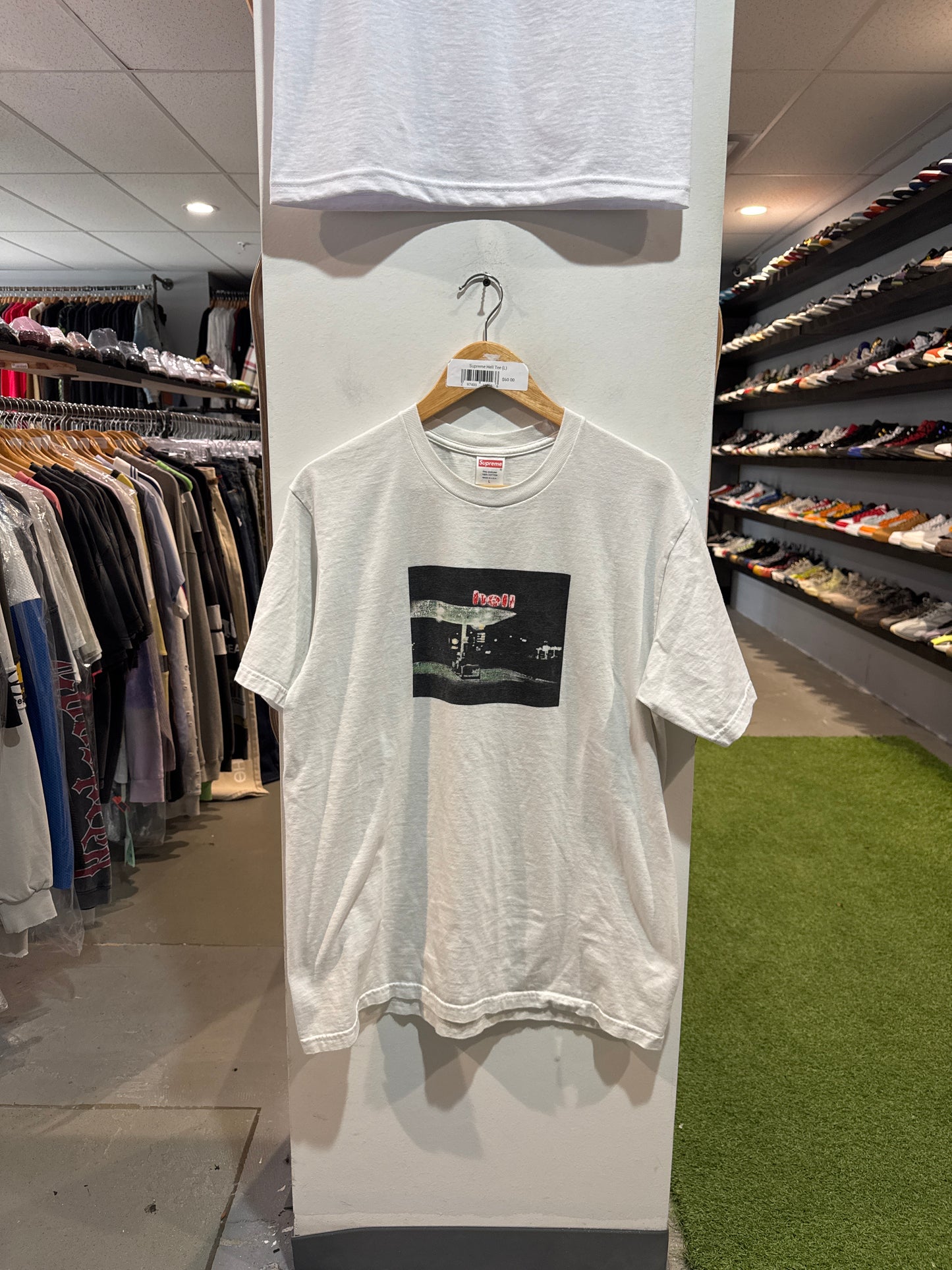 Supreme Hell Tee (L)