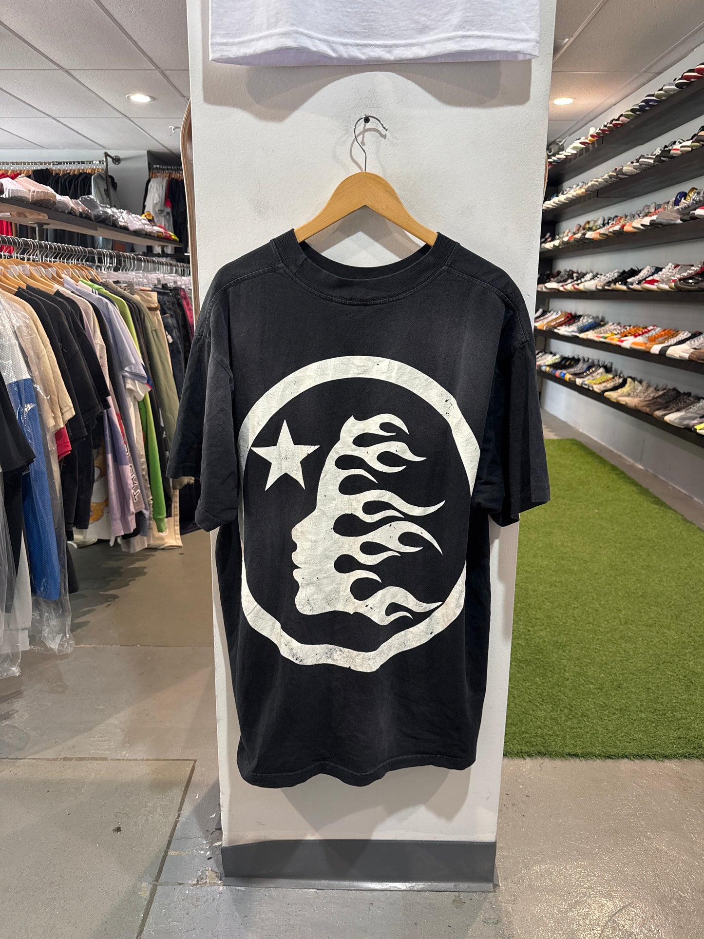 Hellstar Classic Logo Tee (XL)
