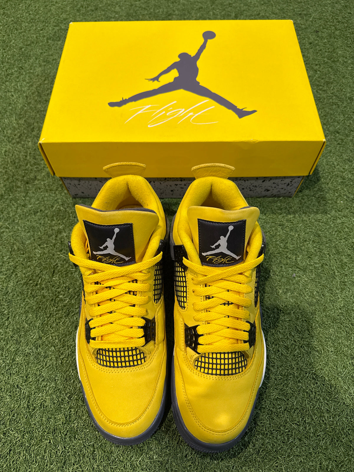 Jordan 4 Lightning (9)