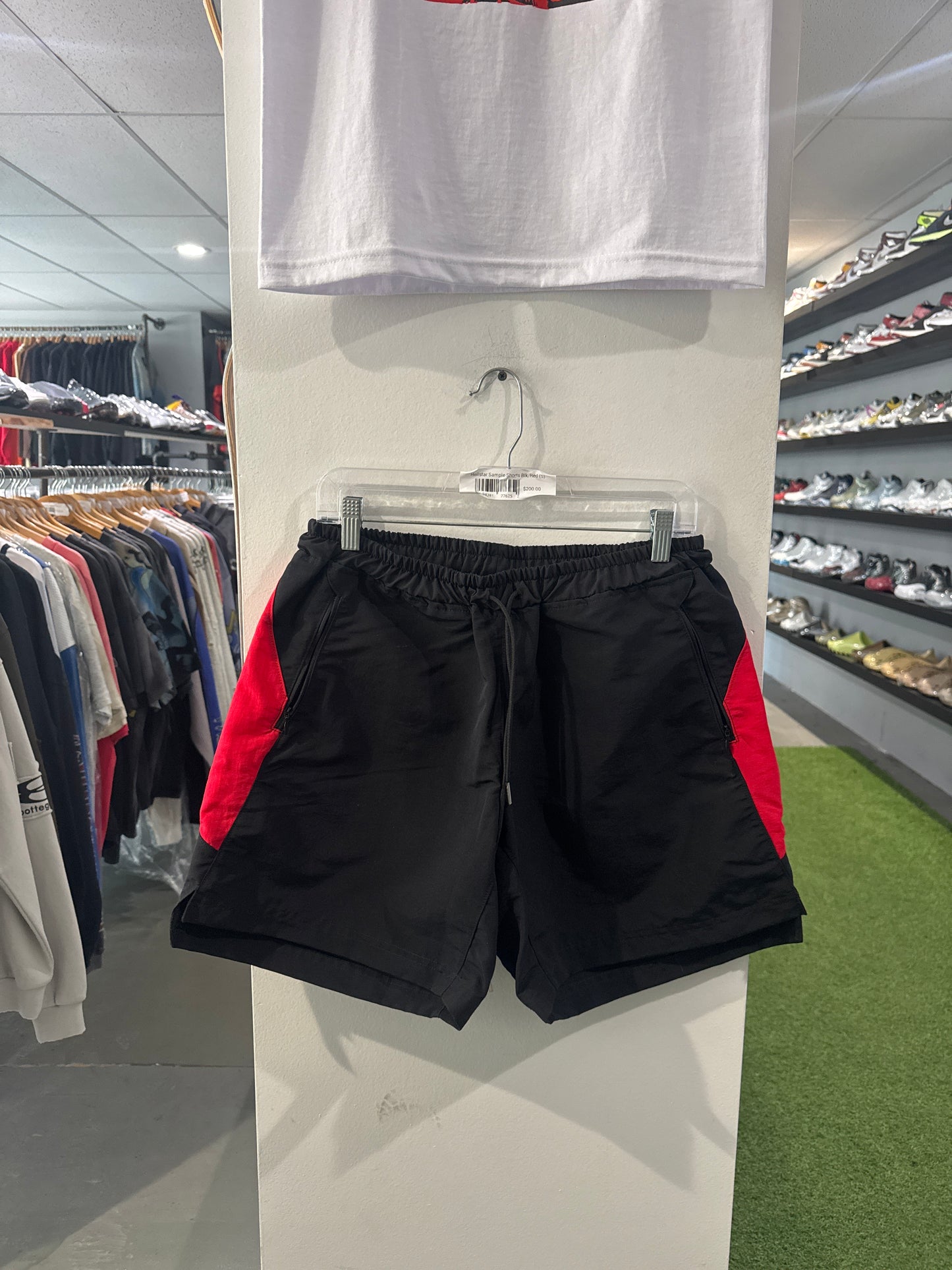 Hellstar Sample Shorts Black Red