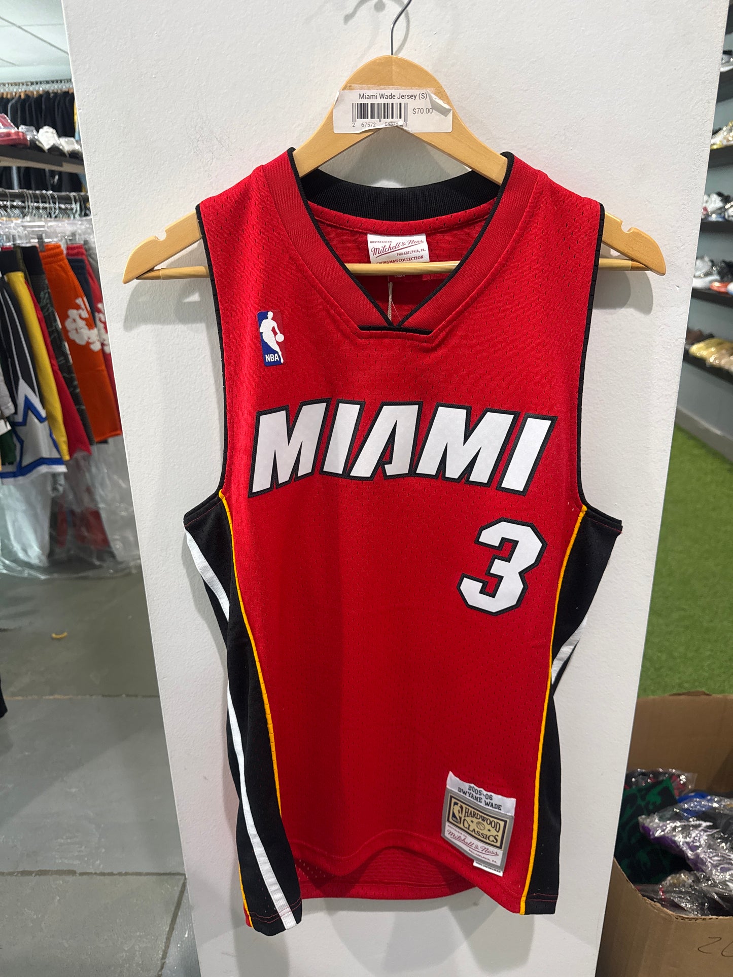 Miami Heat Wade Mitchell & Ness Jersey (S)