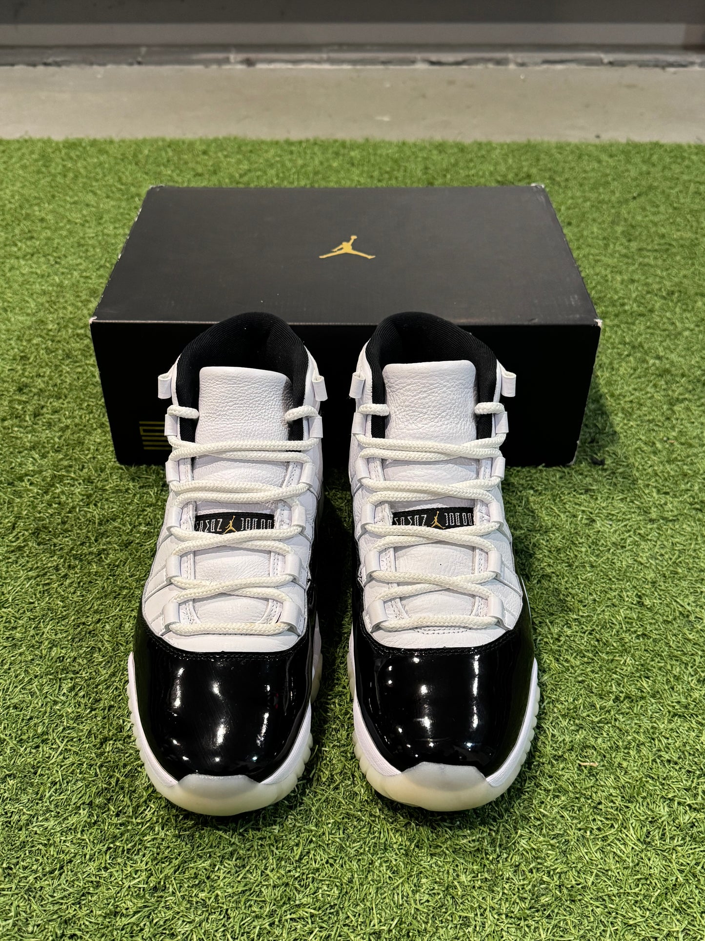 Jordan 11 Gratitude (9)