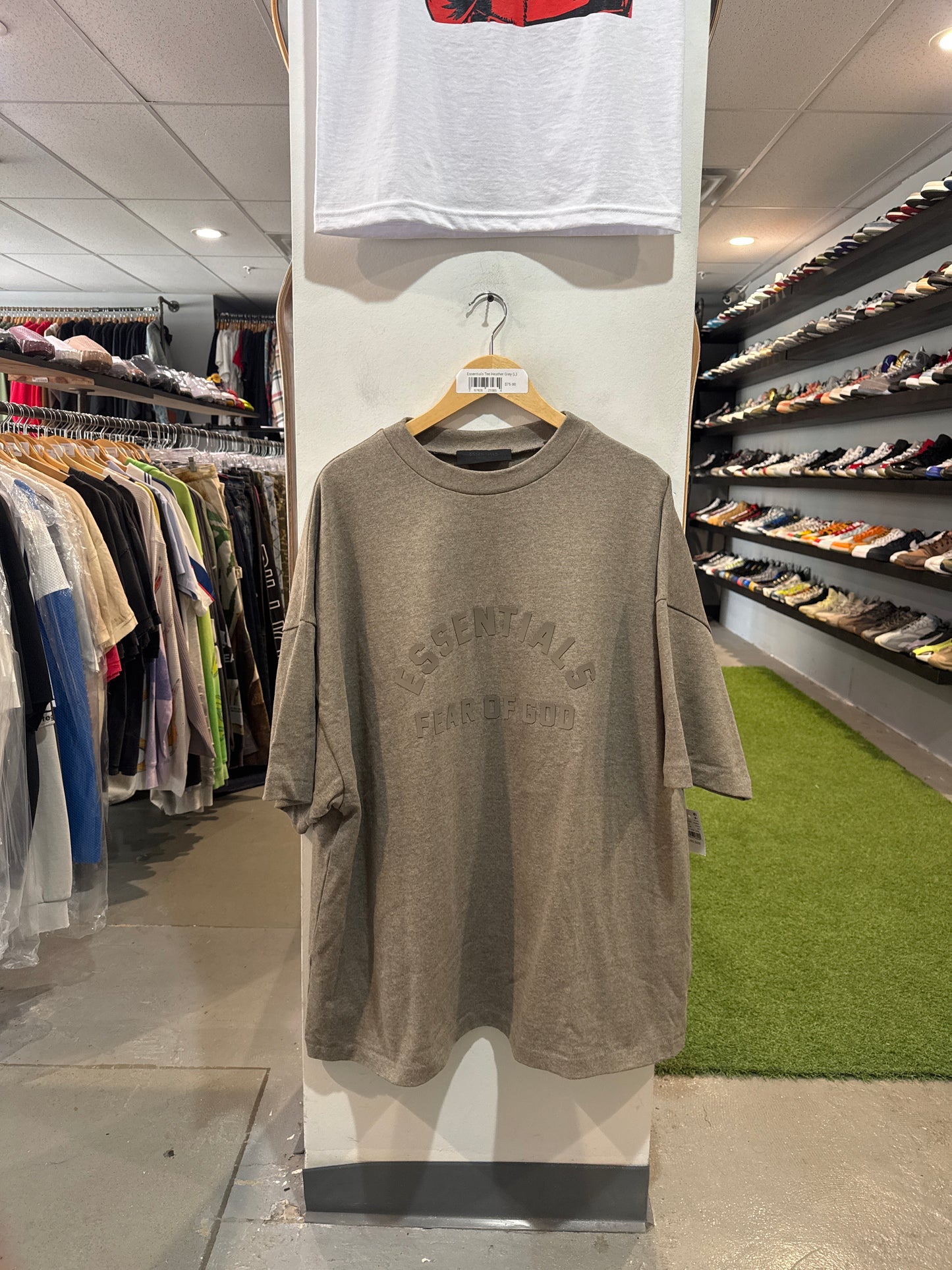 Essentials Tee Heather Grey