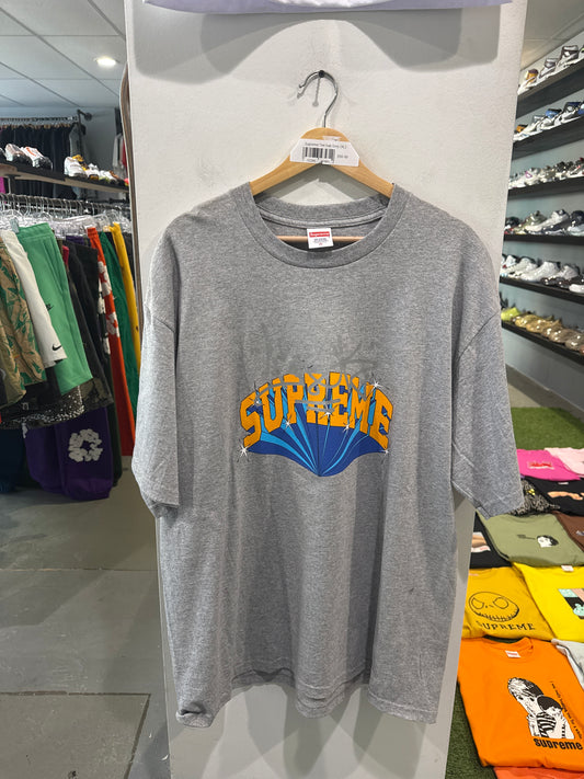 Supreme Irak Tee Grey