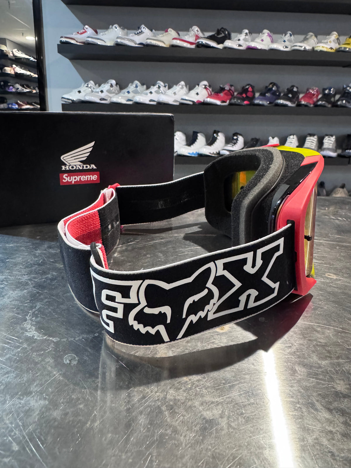 Supreme Fox Vue Goggles