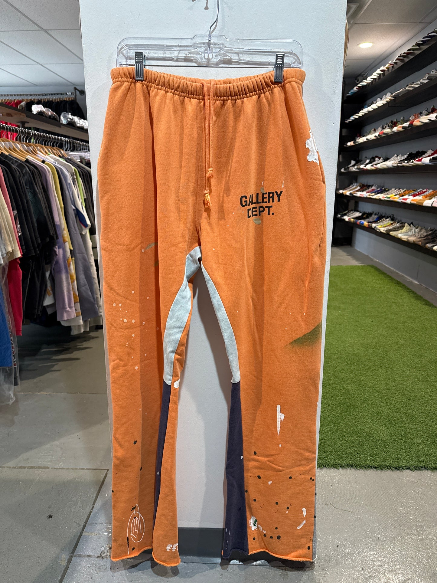 Gallery Dept. Flared Sweatpants (XL)