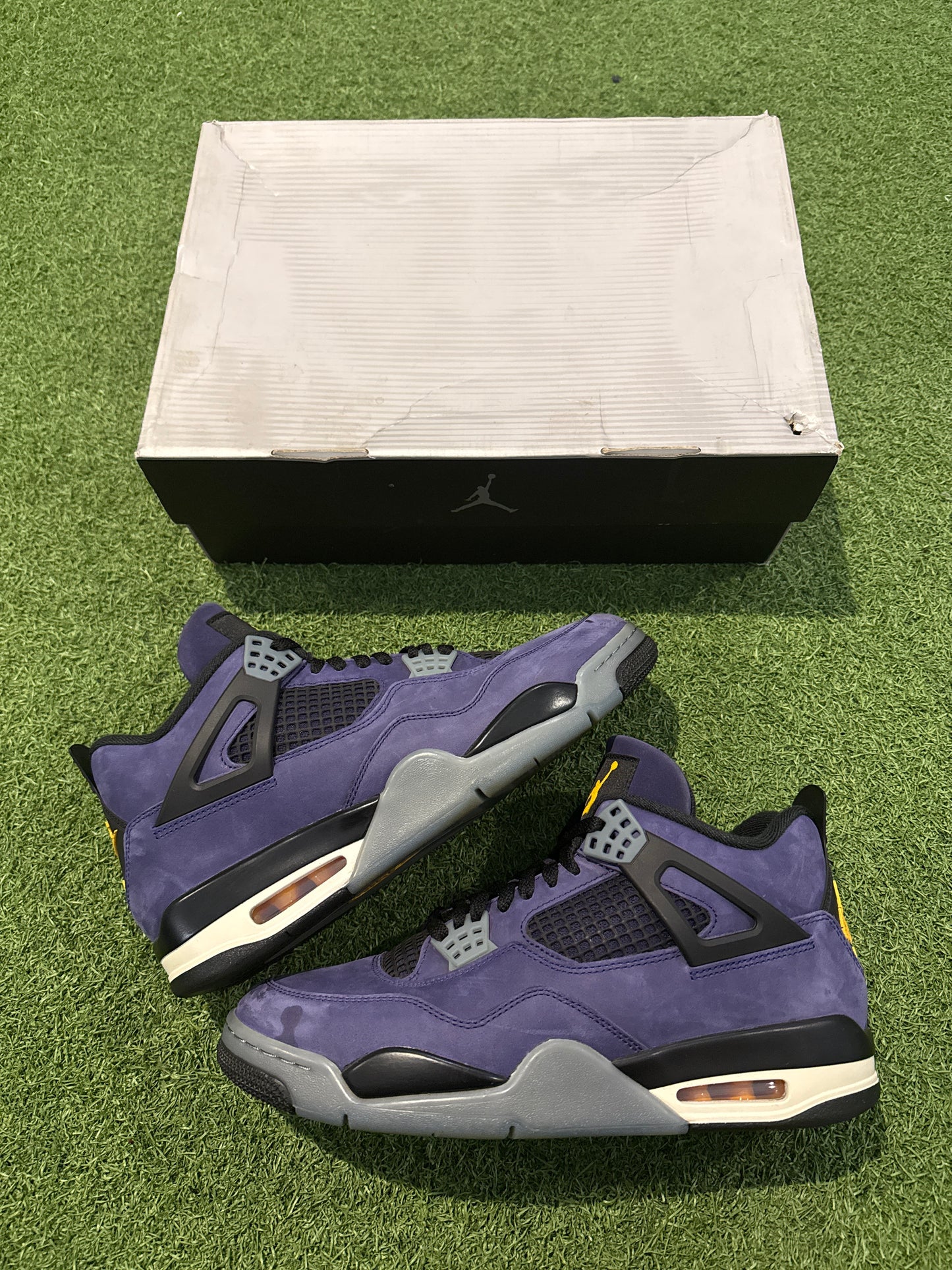 Jordan 4 Lakers (10.5)