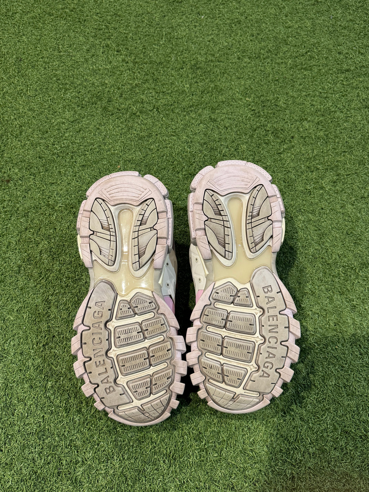 Balenciaga LED Track Runner Pink (9)