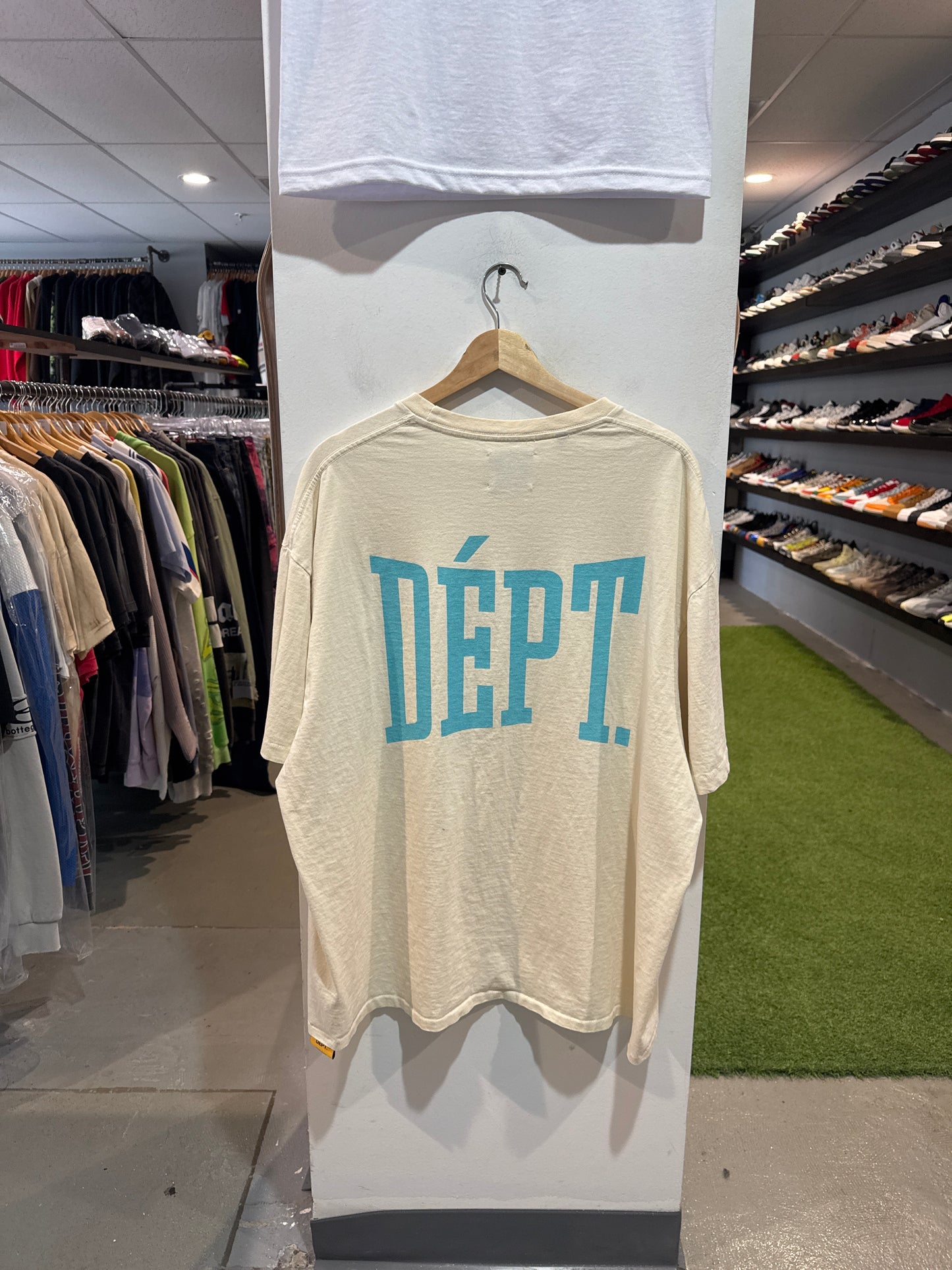 Gallery Dept Logo Tee Cream (XL)