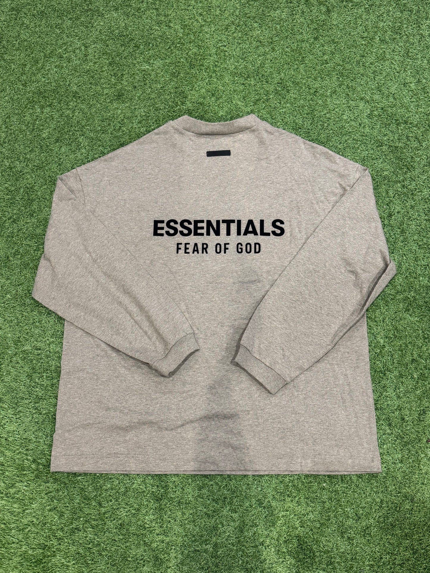 Essentials L/S Tee Heather Grey