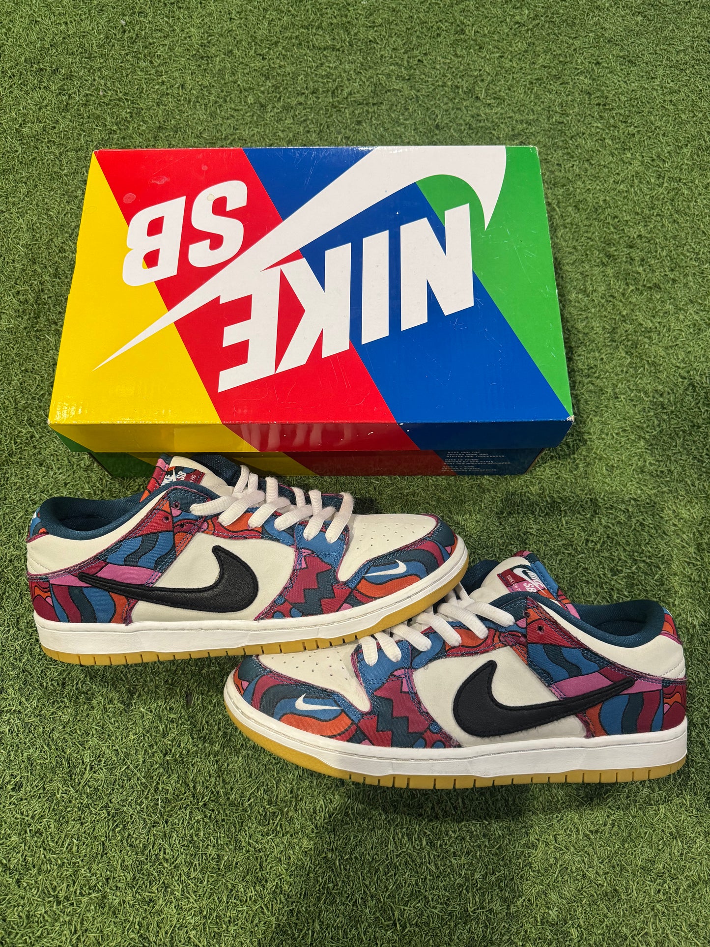 Dunk Low SB Parra (10.5)