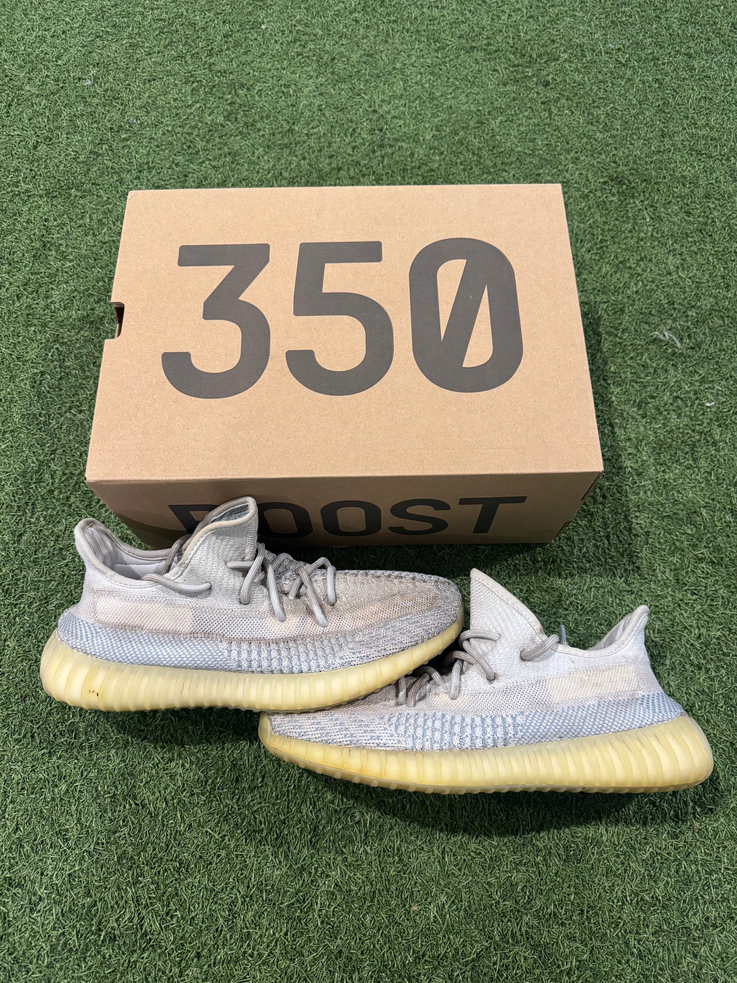Yeezy 350 Lundmark (8)