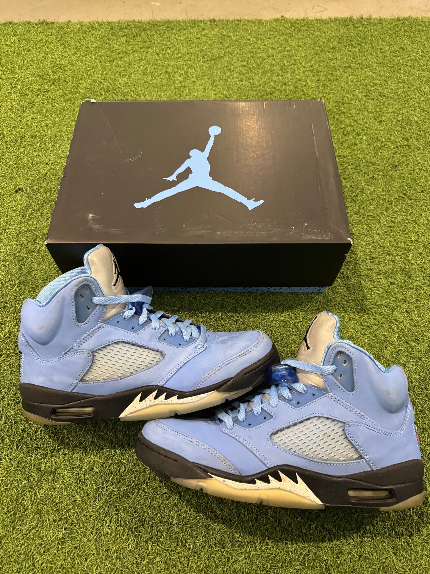 Jordan 5 UNC (10)