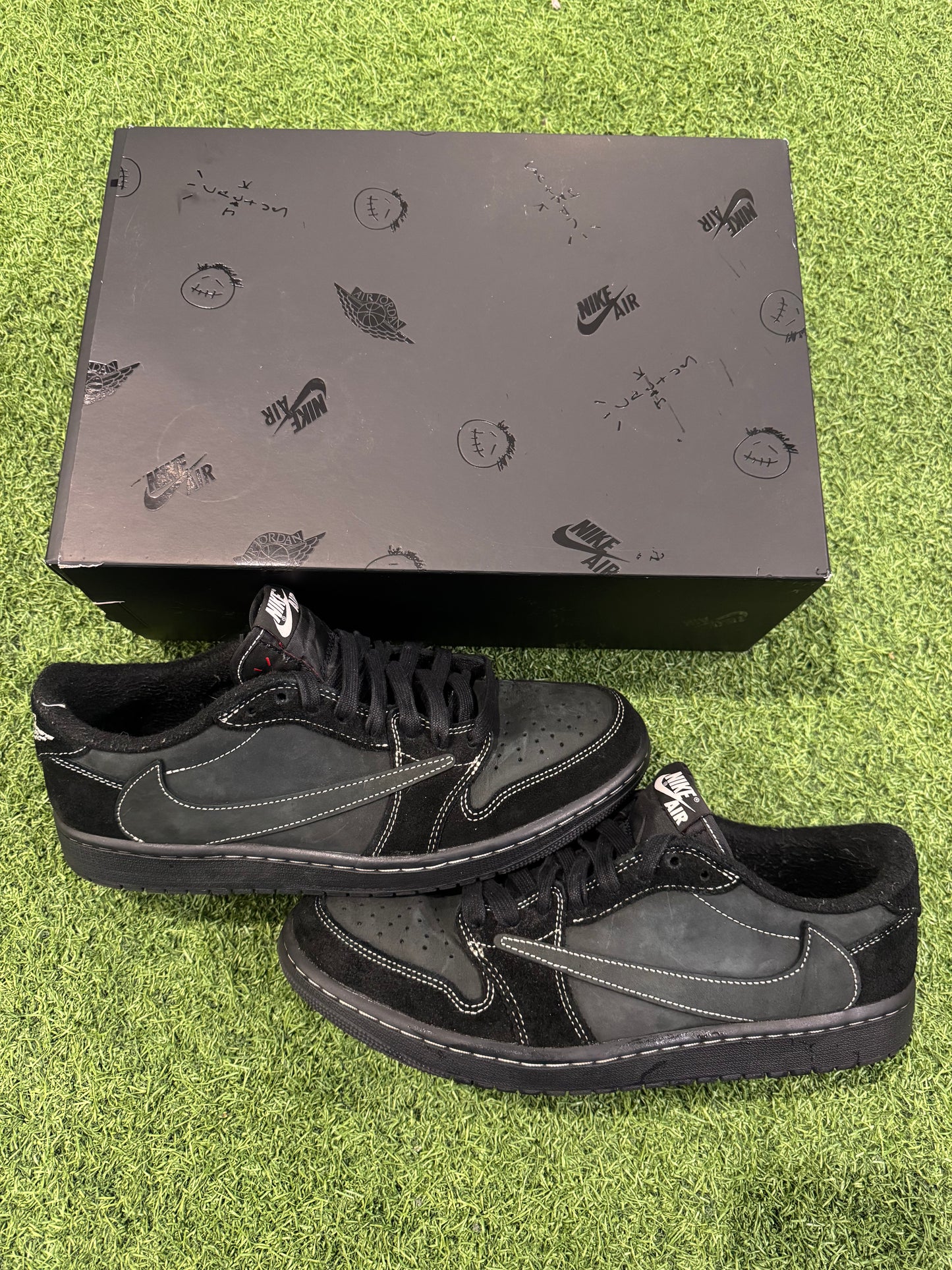 Jordan 1 Low Travis Scott Phantom (10.5)