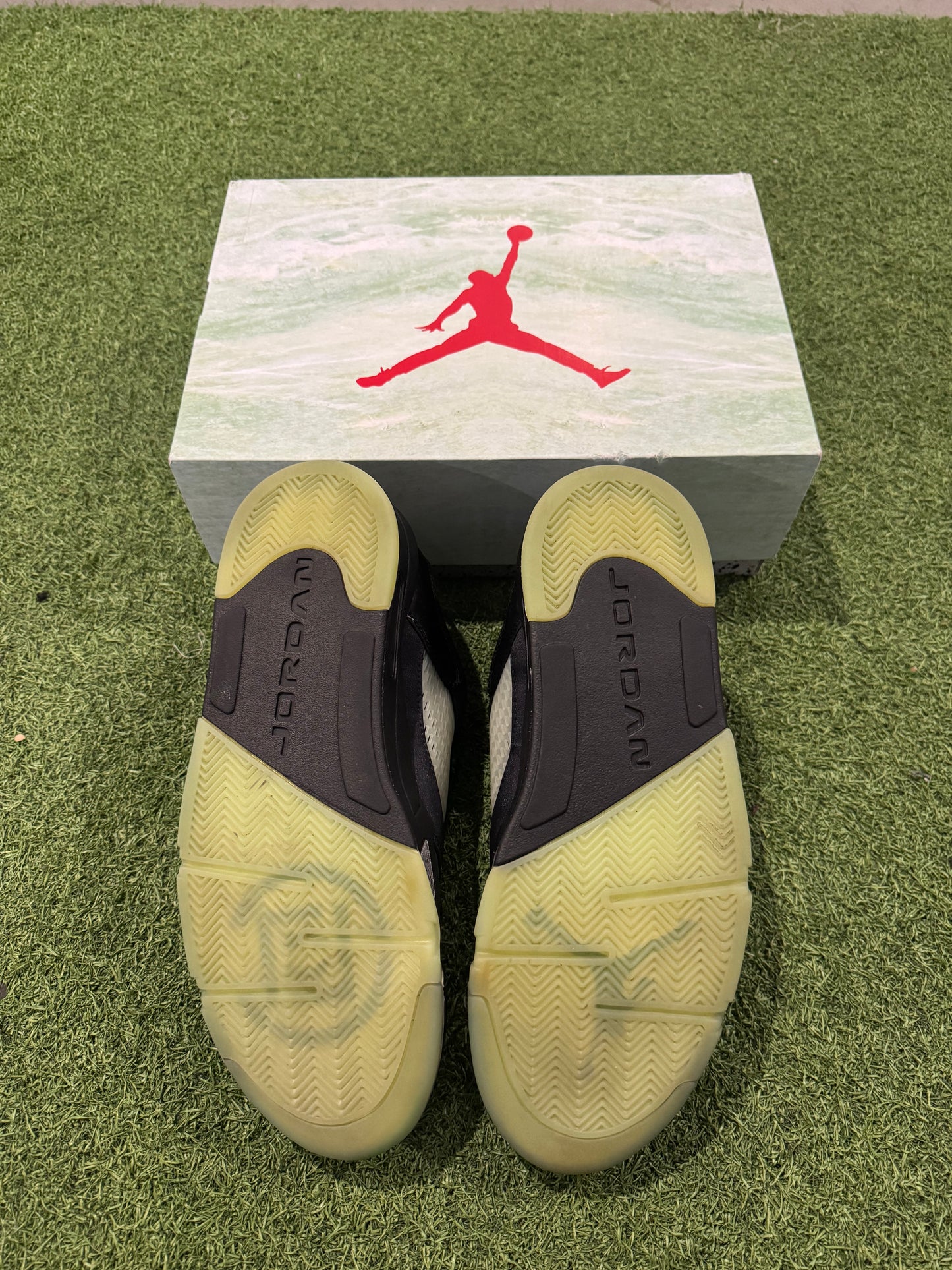 Jordan 5 Low Clot (12)